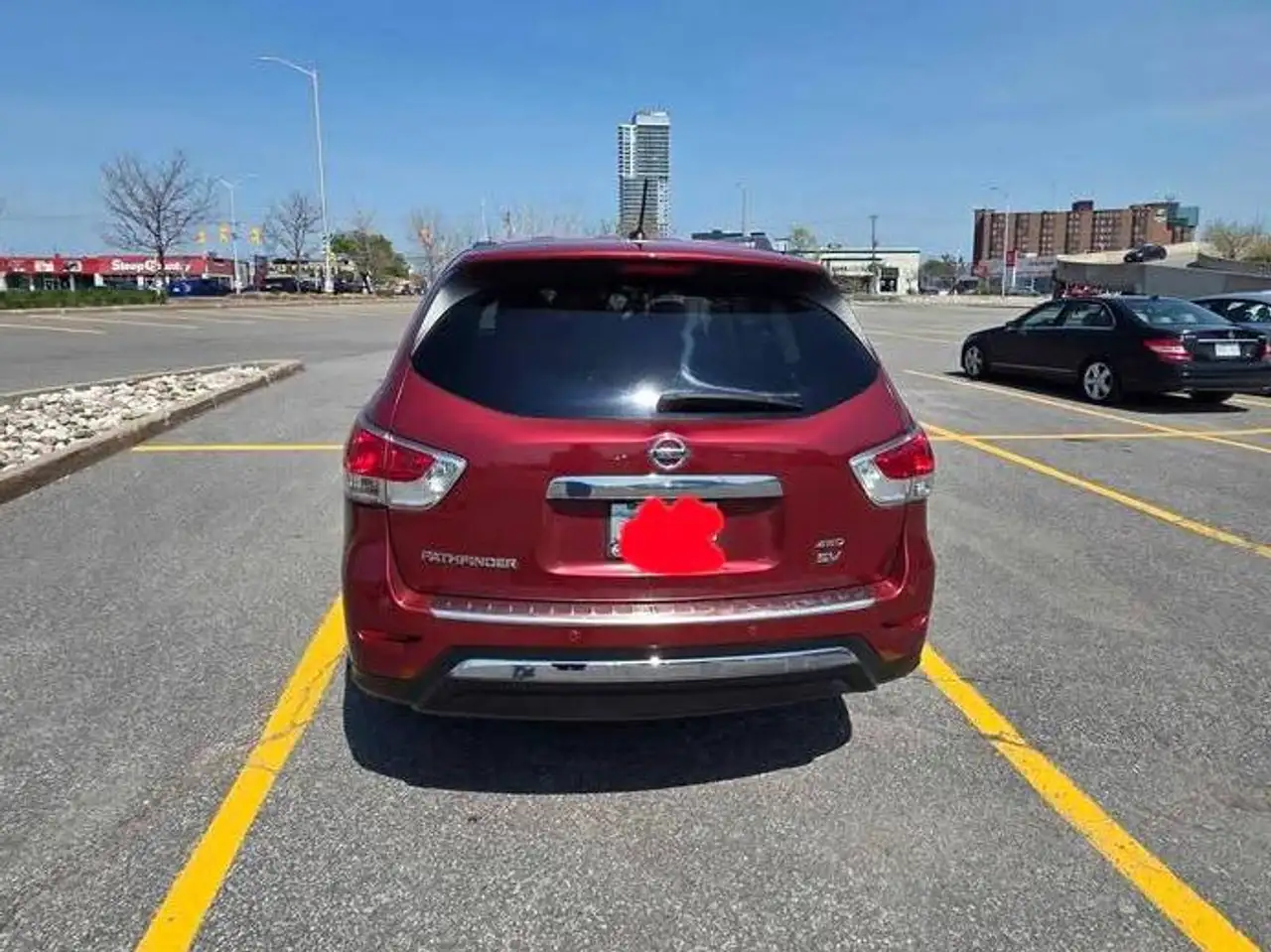 Nissan Pathfinder photo Nissan Pathfinder