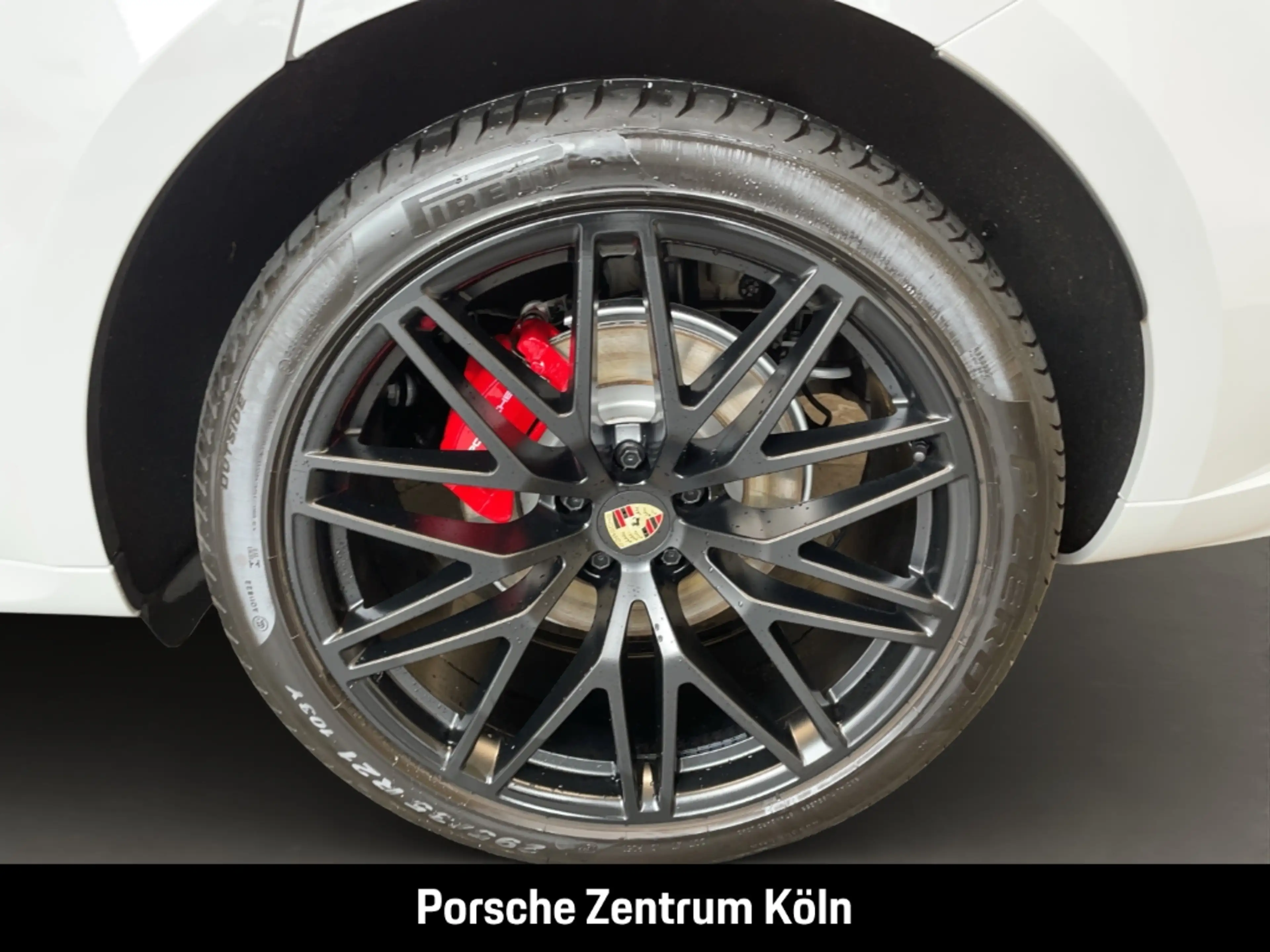 Porsche Macan S Surround-View BOSE Luftfederung PASM — photo 11