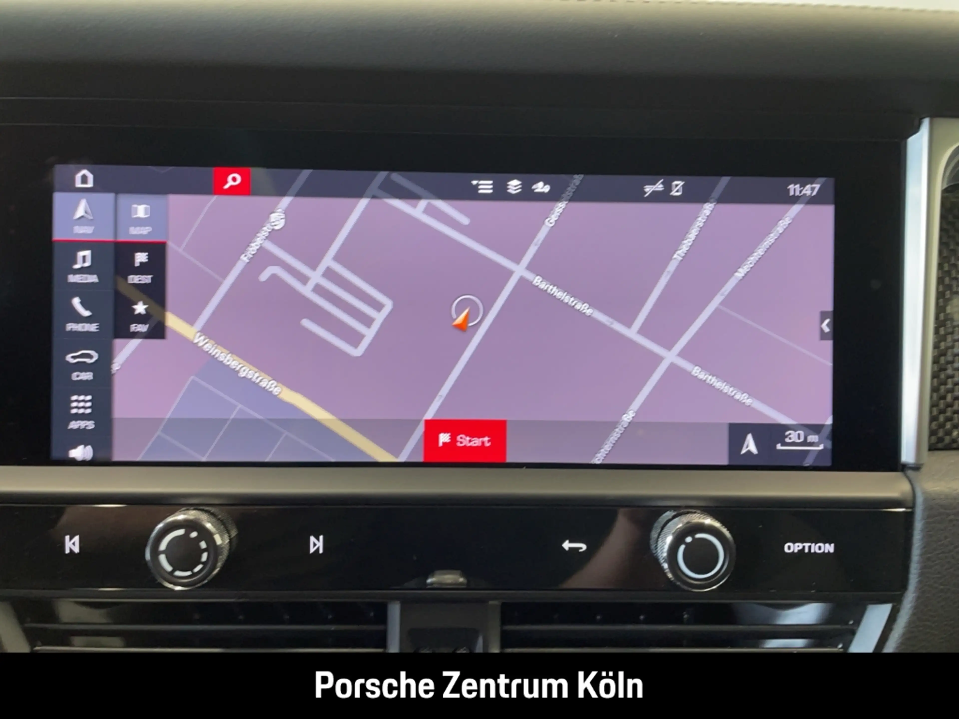 Porsche Macan S Surround-View BOSE Luftfederung PASM — photo 26