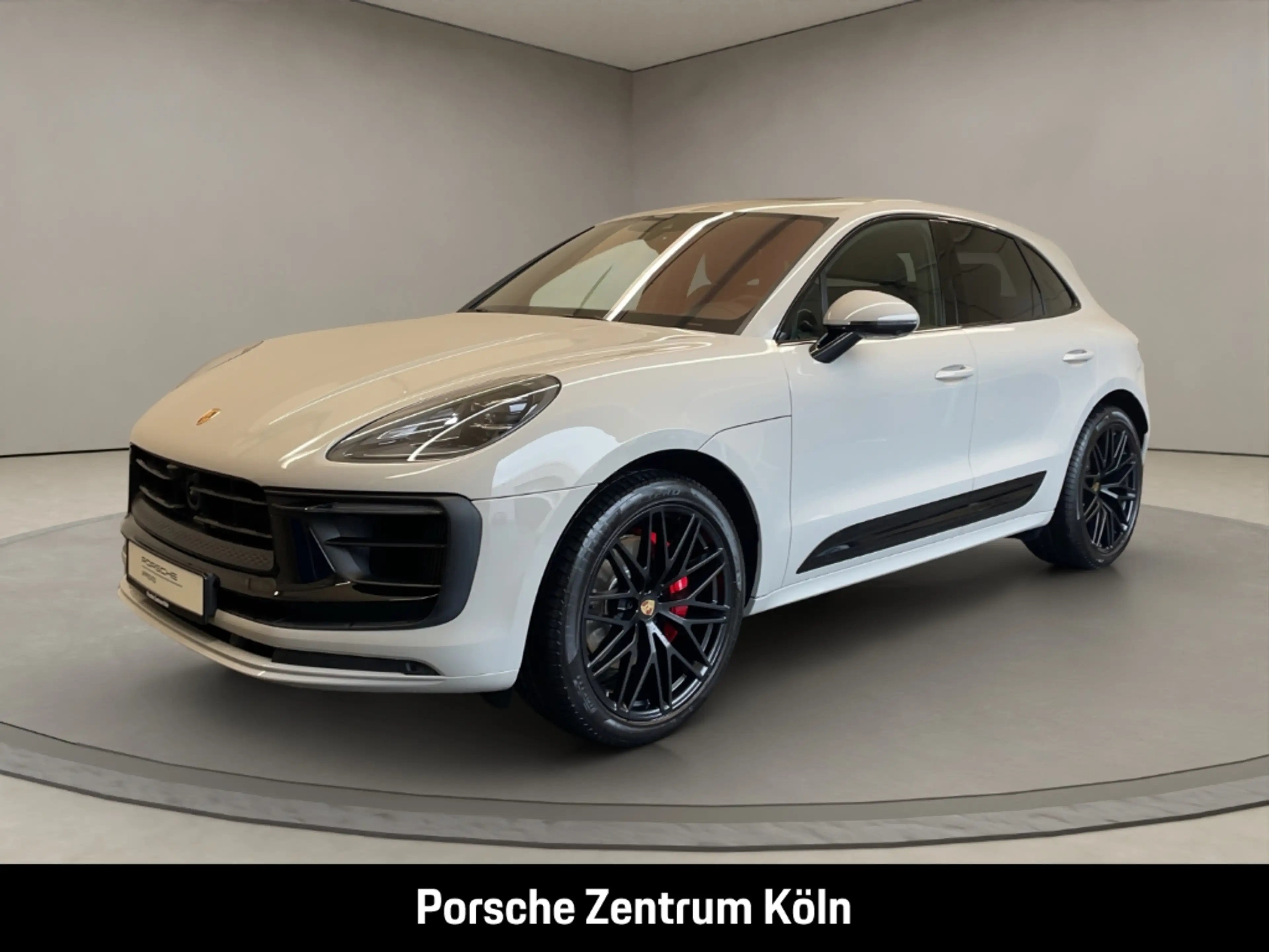 Porsche Macan S Surround-View BOSE Luftfederung PASM