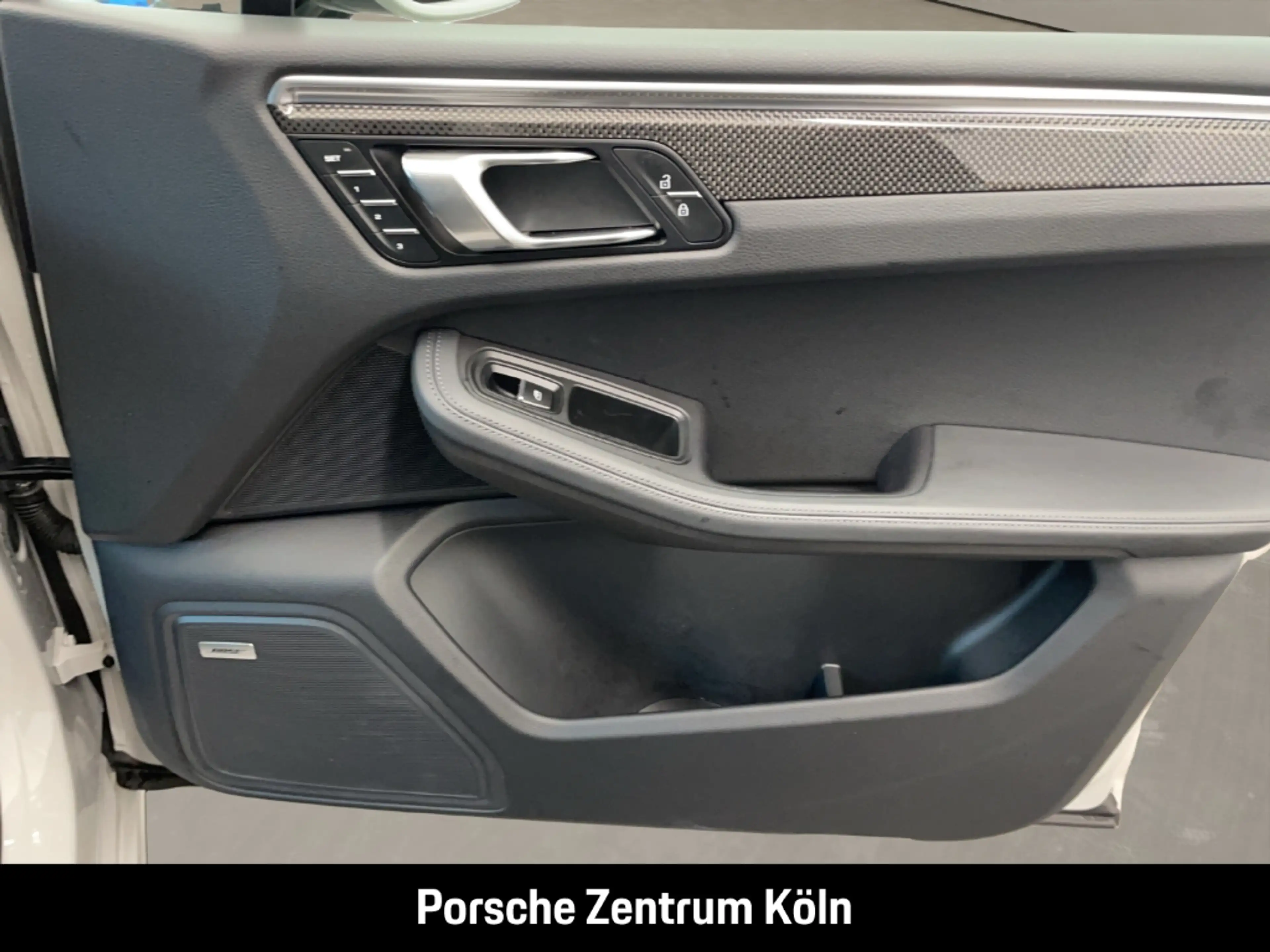 Porsche Macan S Surround-View BOSE Luftfederung PASM — photo 20