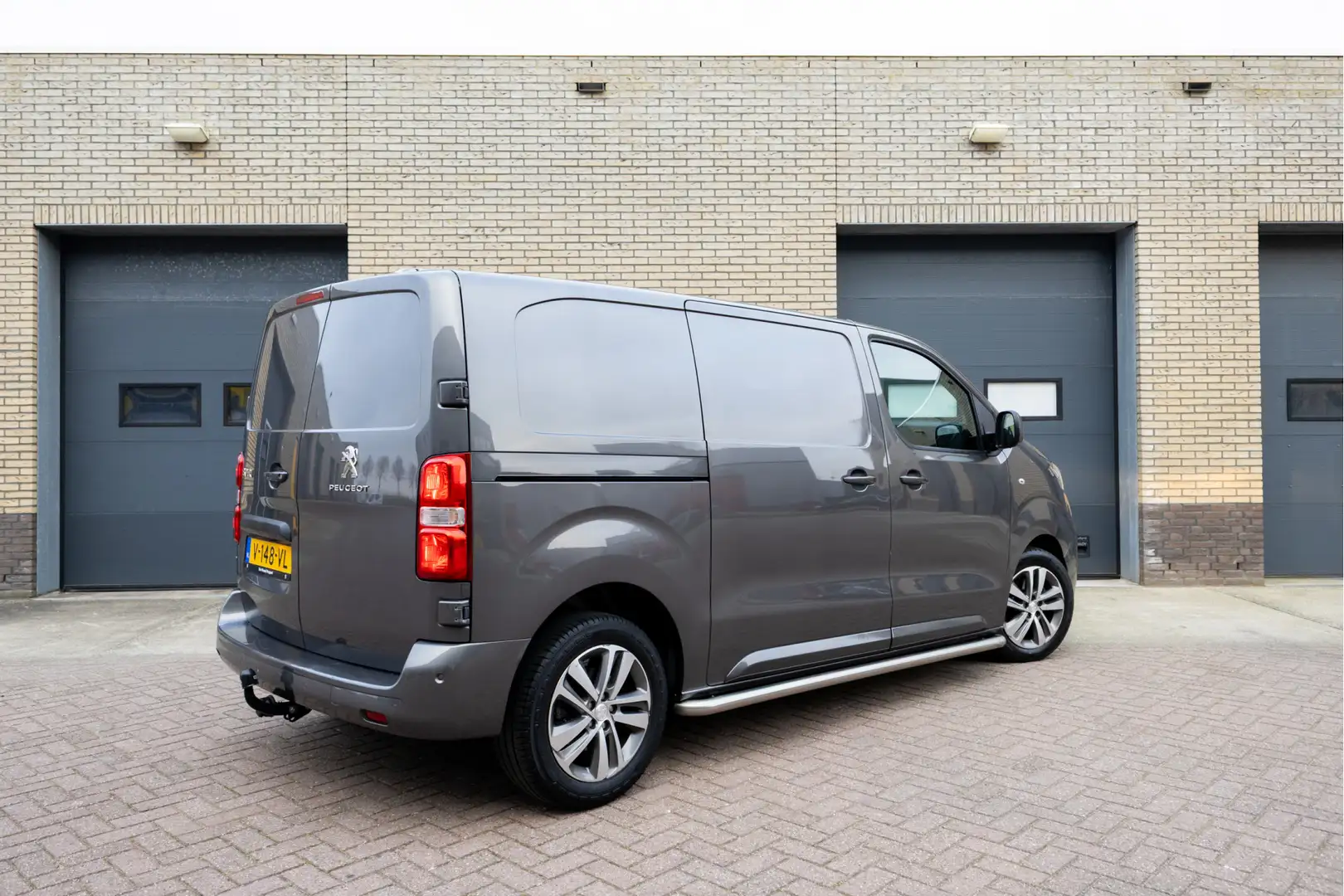 Peugeot Expert 231S 2.0 BlueHDI 180 pk automaat Premium Pack - 2