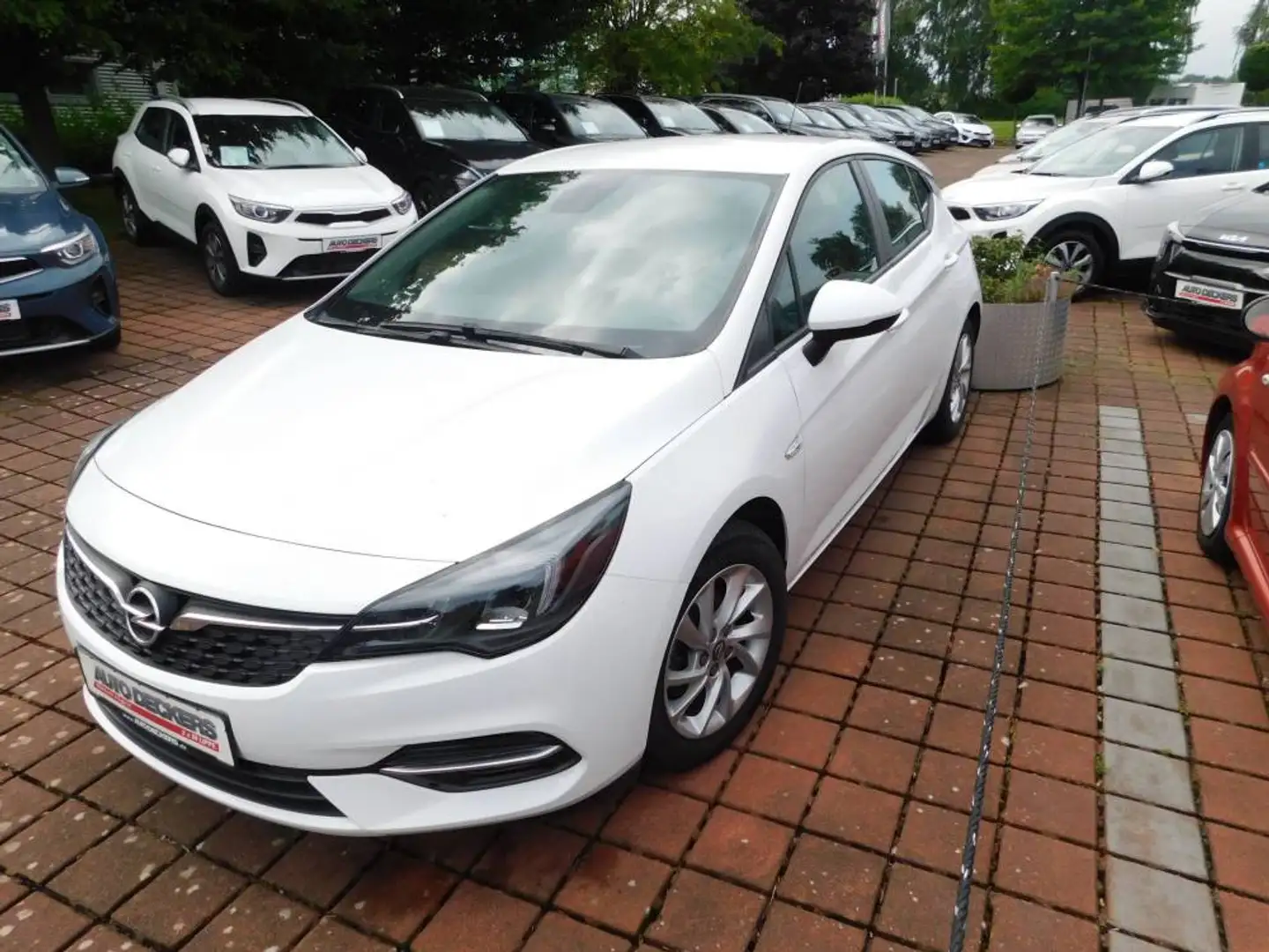 Opel Astra Opel 1.2 Turbo Weiß - 2