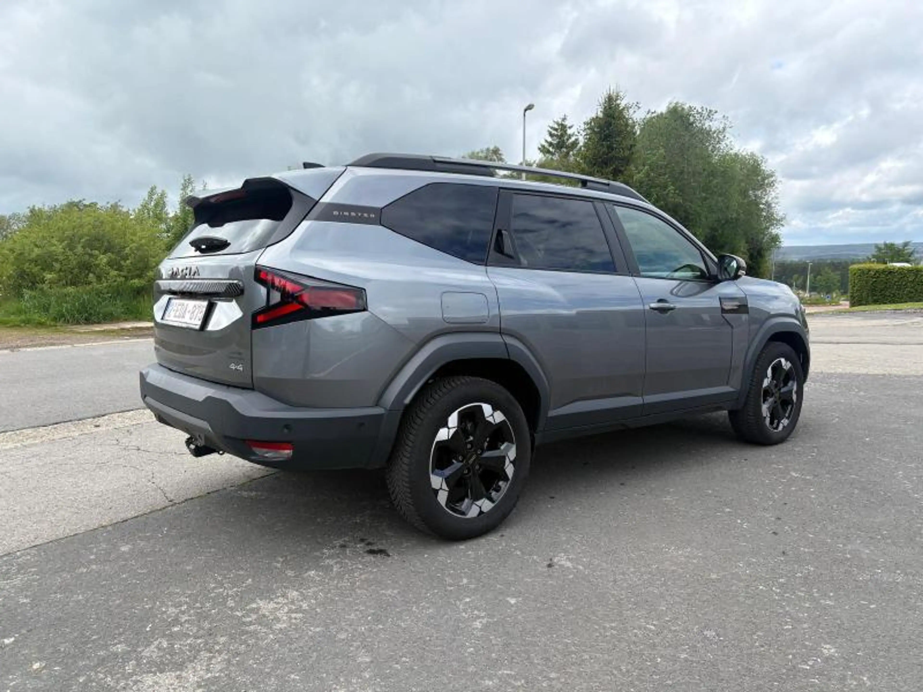 Dacia Bigster Extreme / Tce 130 4X4 / GARANTIE --] 08/05/2028 — photo 3