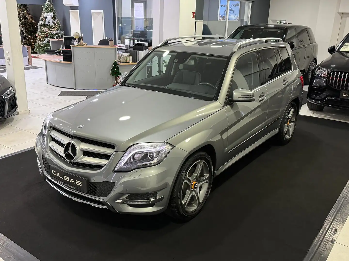 Mercedes-Benz GLK 220 CDI BlueTec 4M *BI-XENON*LEDER*HK*SHZ* Silber - 1