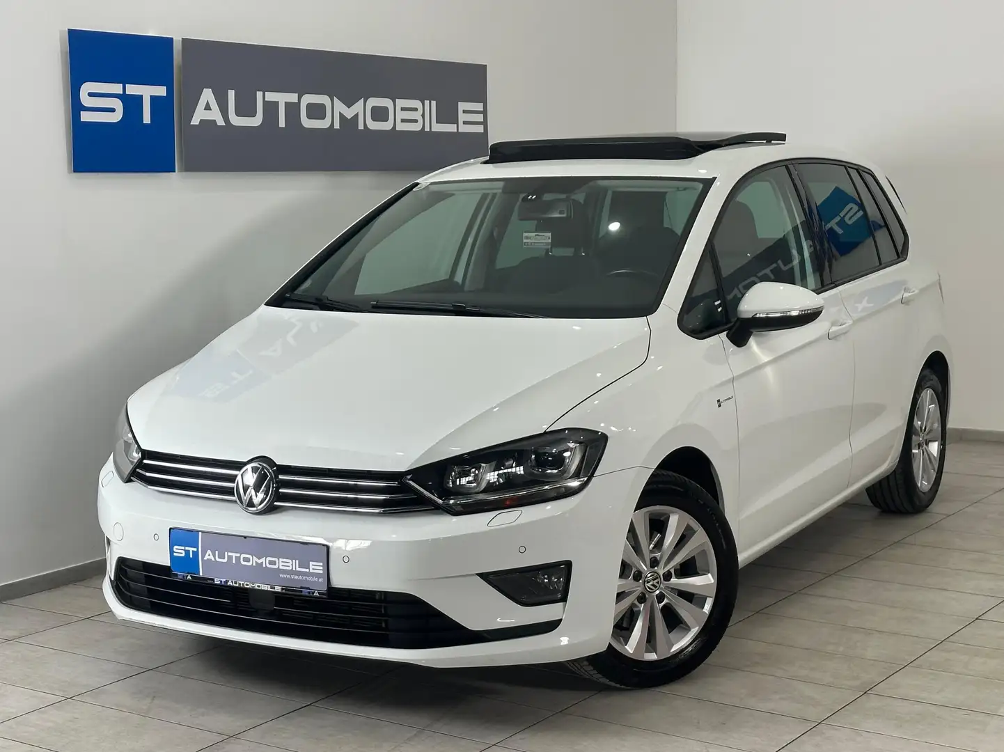 Volkswagen Golf Sportsvan Comfortline BMT // 1.BESITZ // NAVI // SHZ // Weiß - 1