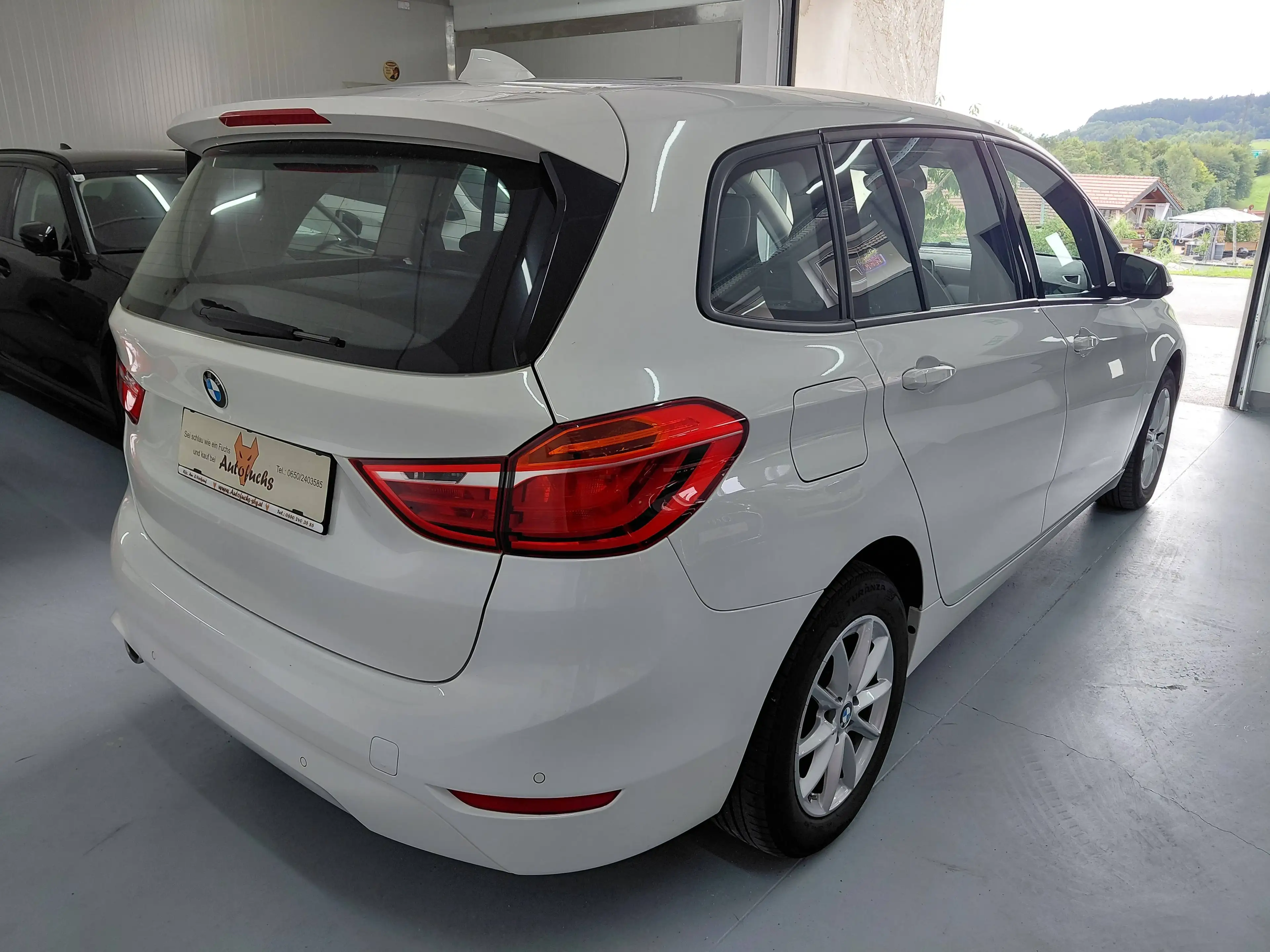 BMW 216 216 d Aut. * Navi, PDC, usw...* — photo 6