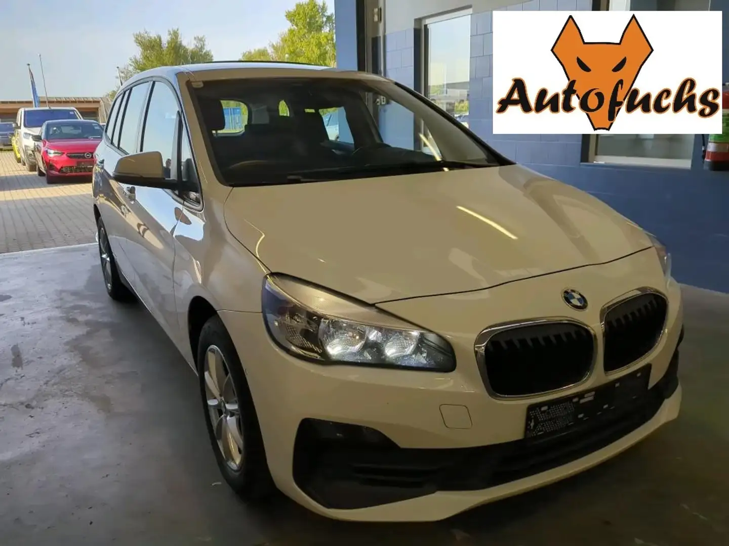 BMW 216 216 d Aut. Gran Tourer  * Navi, PDC, usw...* Weiß - 1