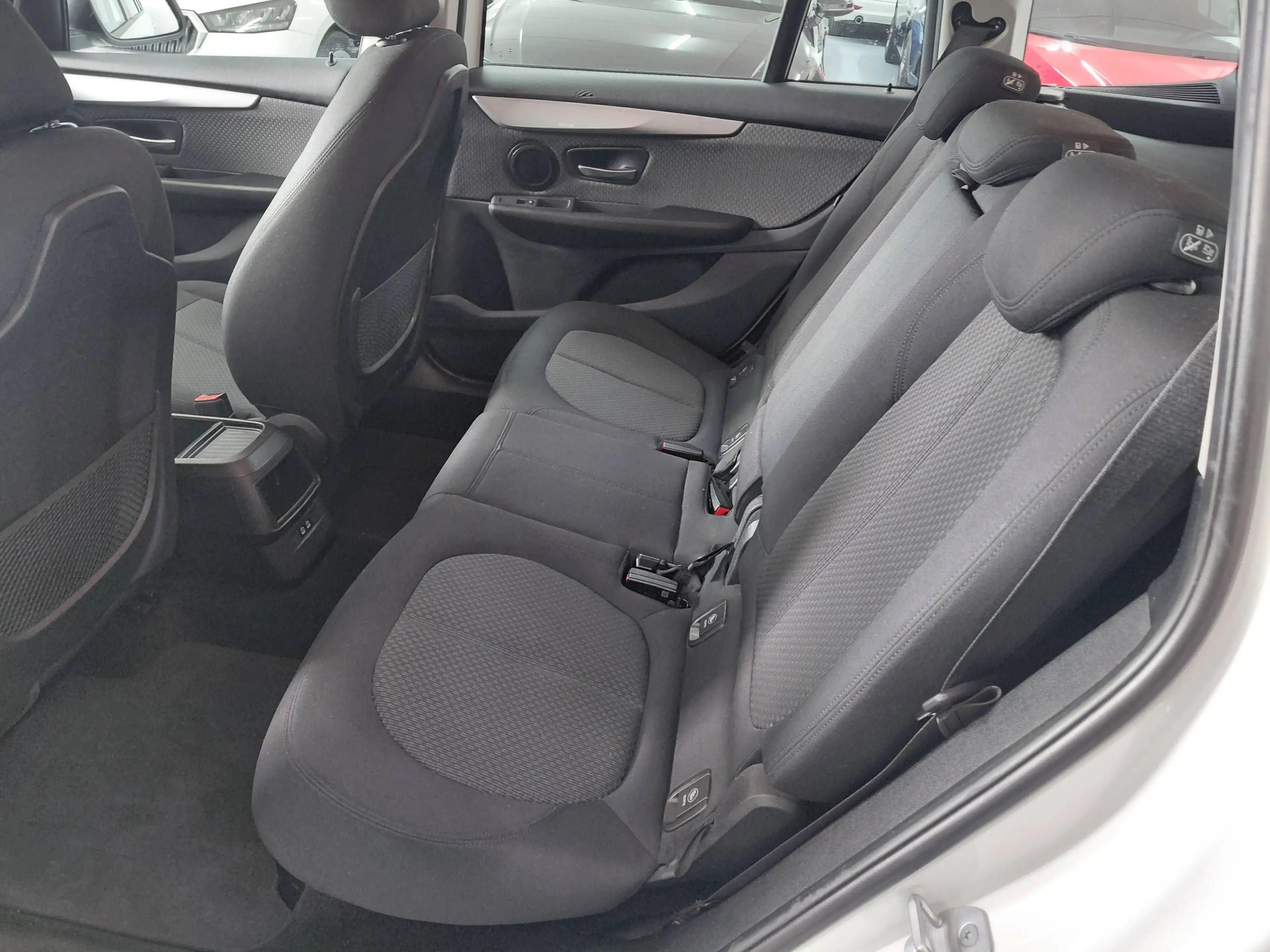 BMW 216 216 d Aut. * Navi, PDC, usw...* — photo 14