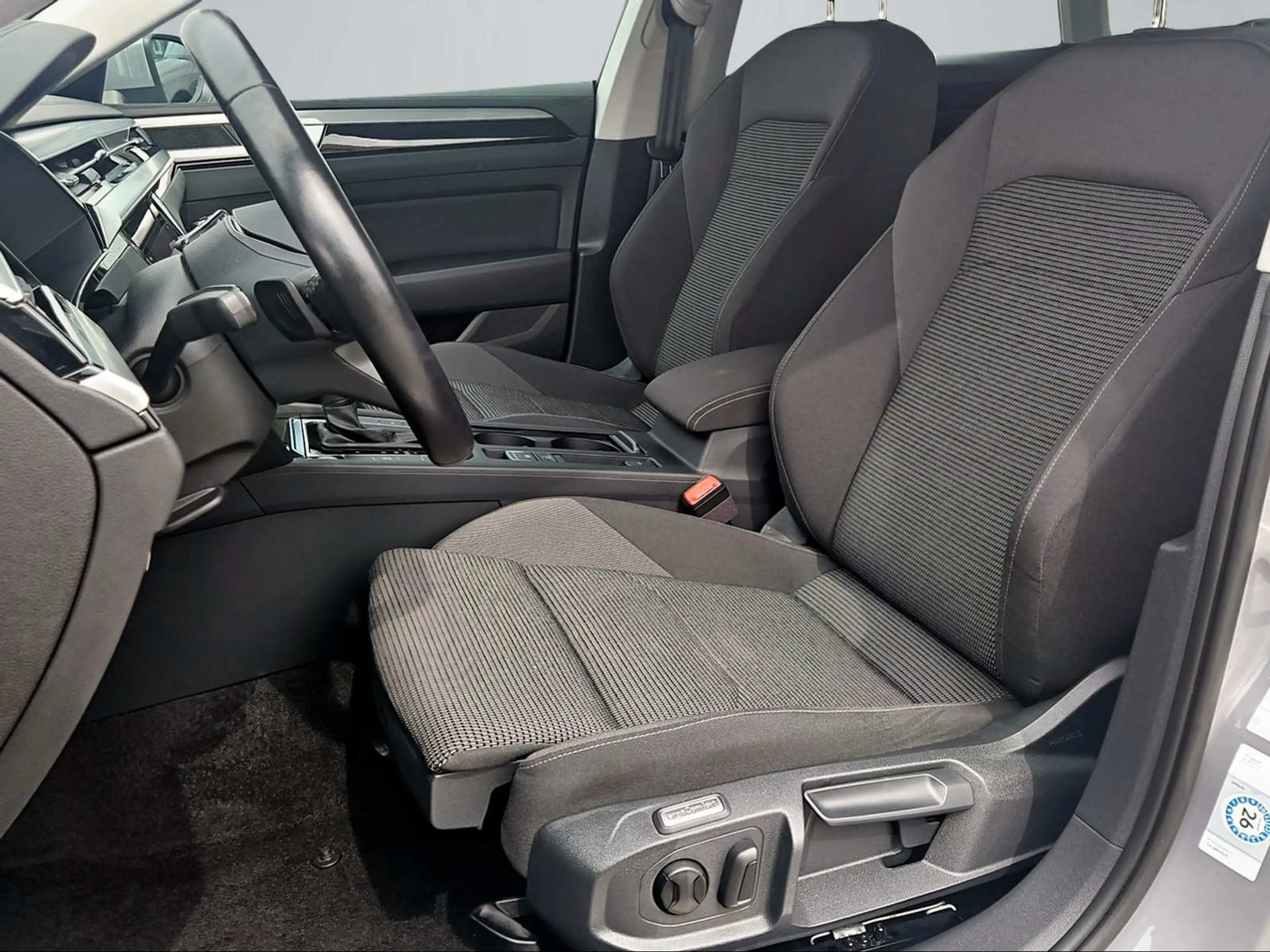 Volkswagen Arteon Elegance TDI DSG — photo 9
