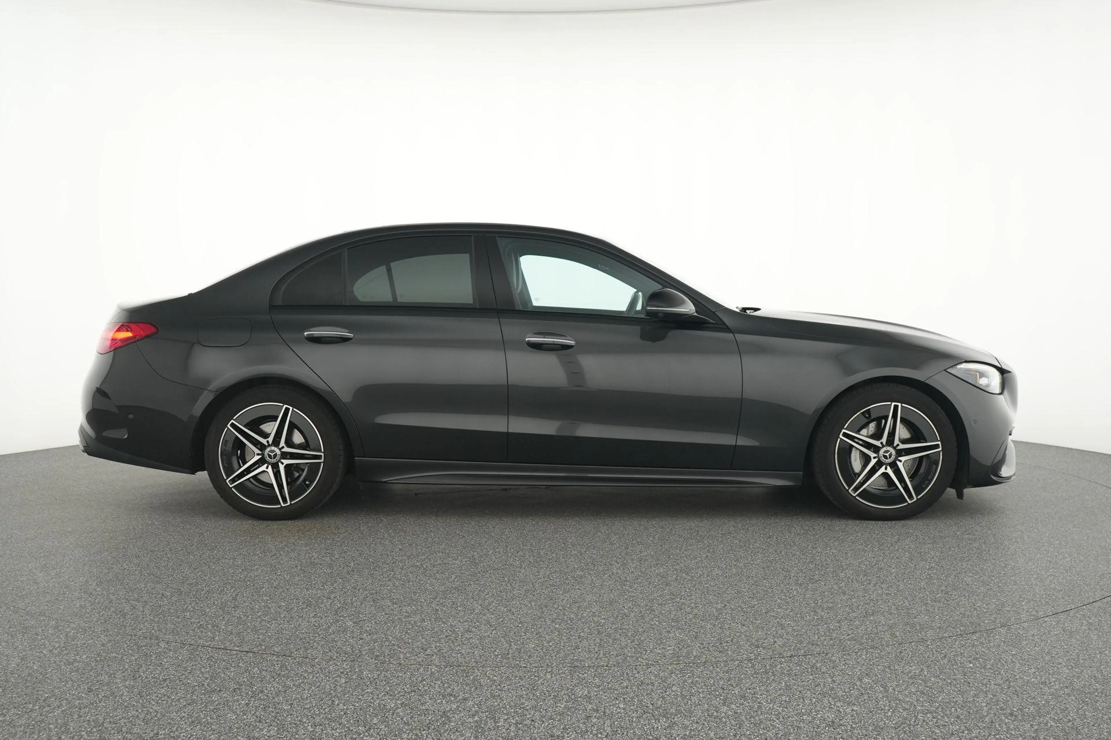 Mercedes-Benz C 200 AMG Line C 200 AMG Line — photo 9