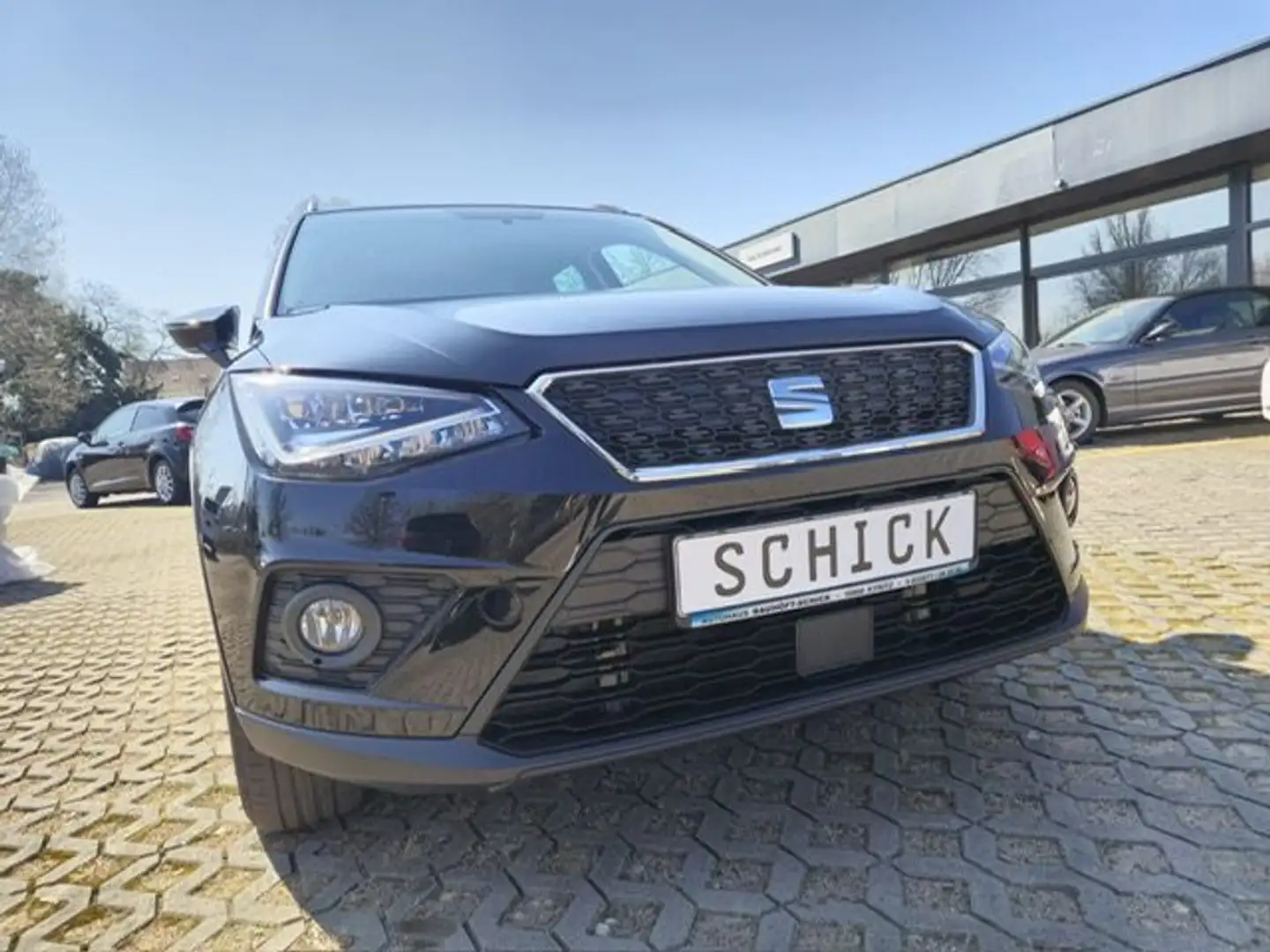 SEAT Arona Style Schwarz - 1