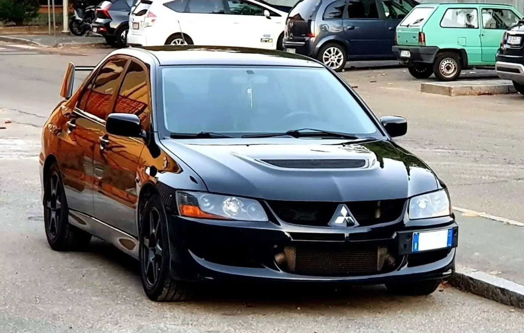 Mitsubishi Lancer Evo - 1