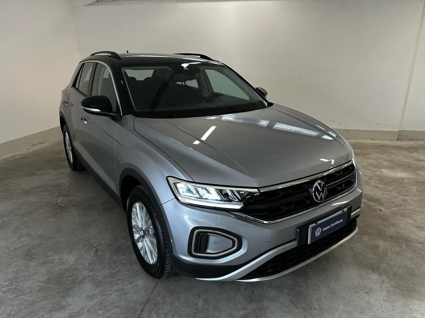 Volkswagen T-Roc 1.5 TSI ACT DSG Life Grigio - 1