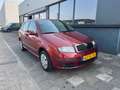 Skoda Fabia 1.4-16V AMBIENTE Rood - thumbnail 9