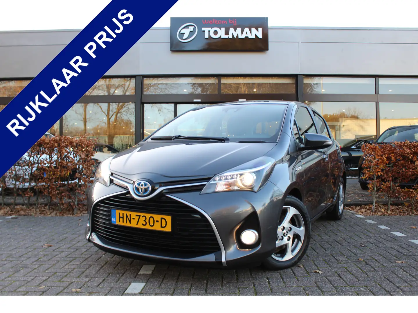 Toyota Yaris 1.5 Hybrid Trend | Rijklaar | Navi | Bluetooth | C Grijs - 1