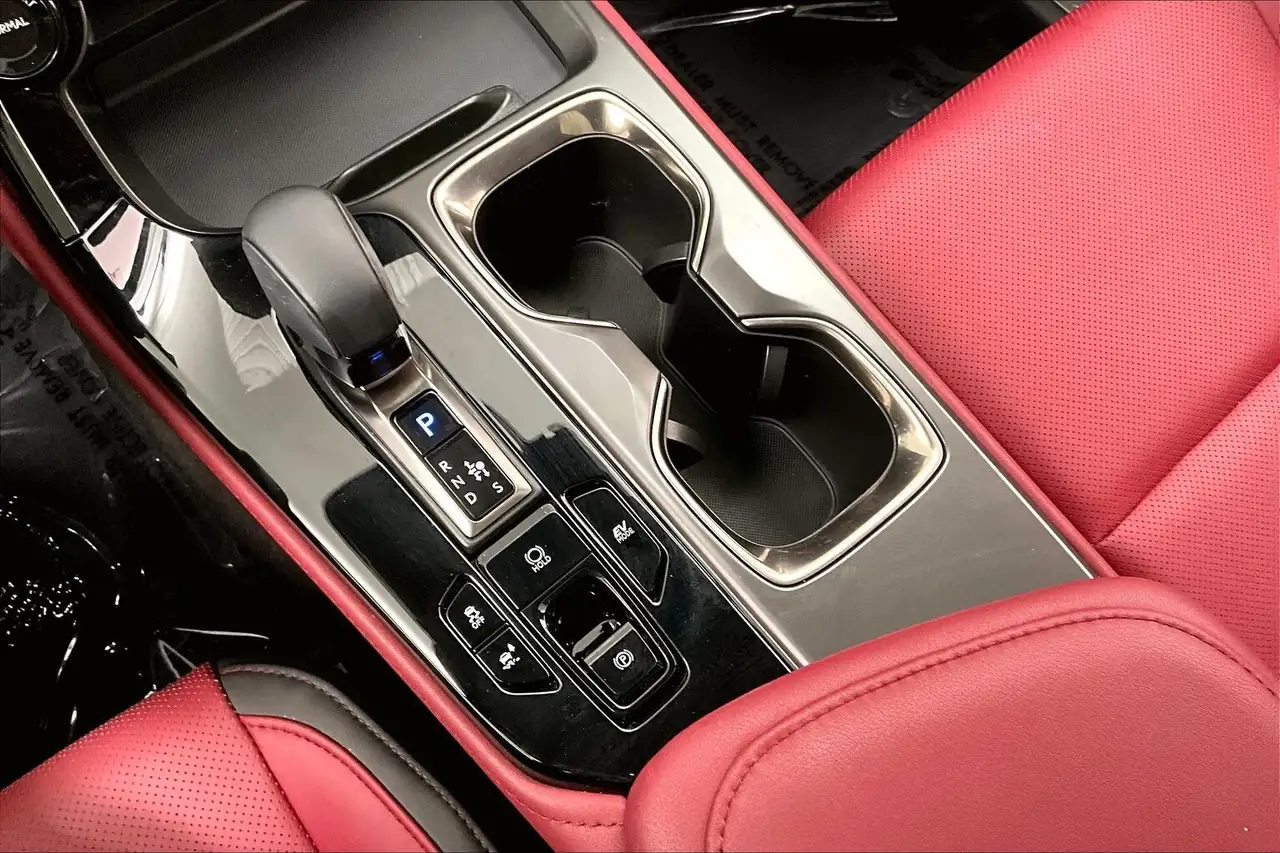 Lexus NX снимка Lexus NX