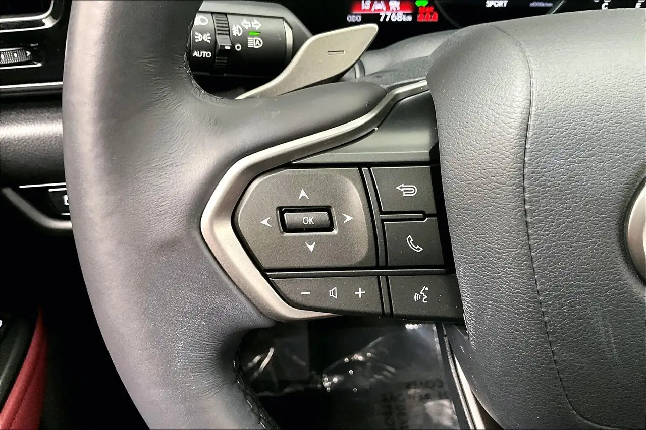 Lexus NX снимка Lexus NX