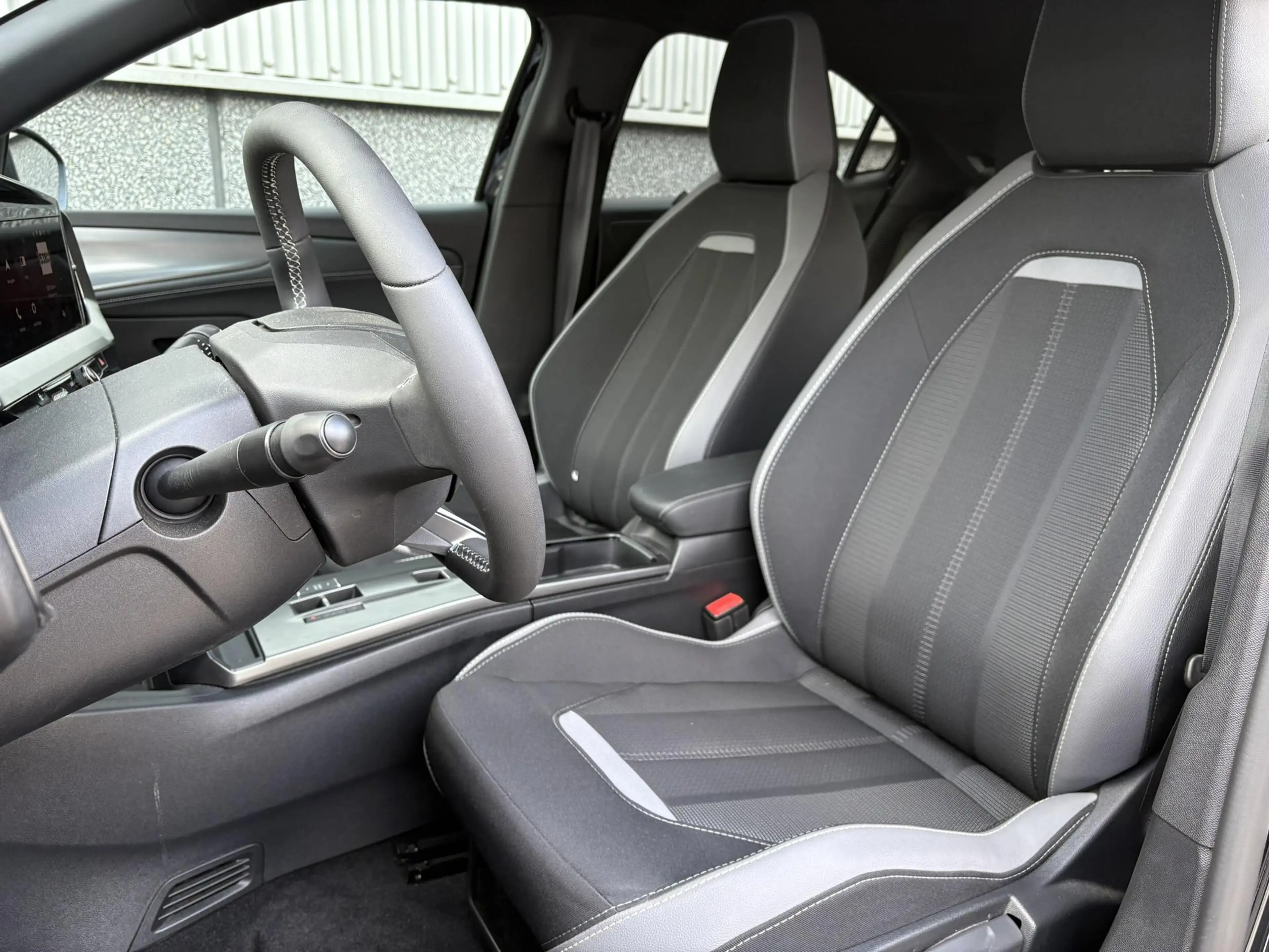 Opel Mokka-E Electric GS 54 kWh | SOH 97.3% | Adaptive Cruise C — photo 11