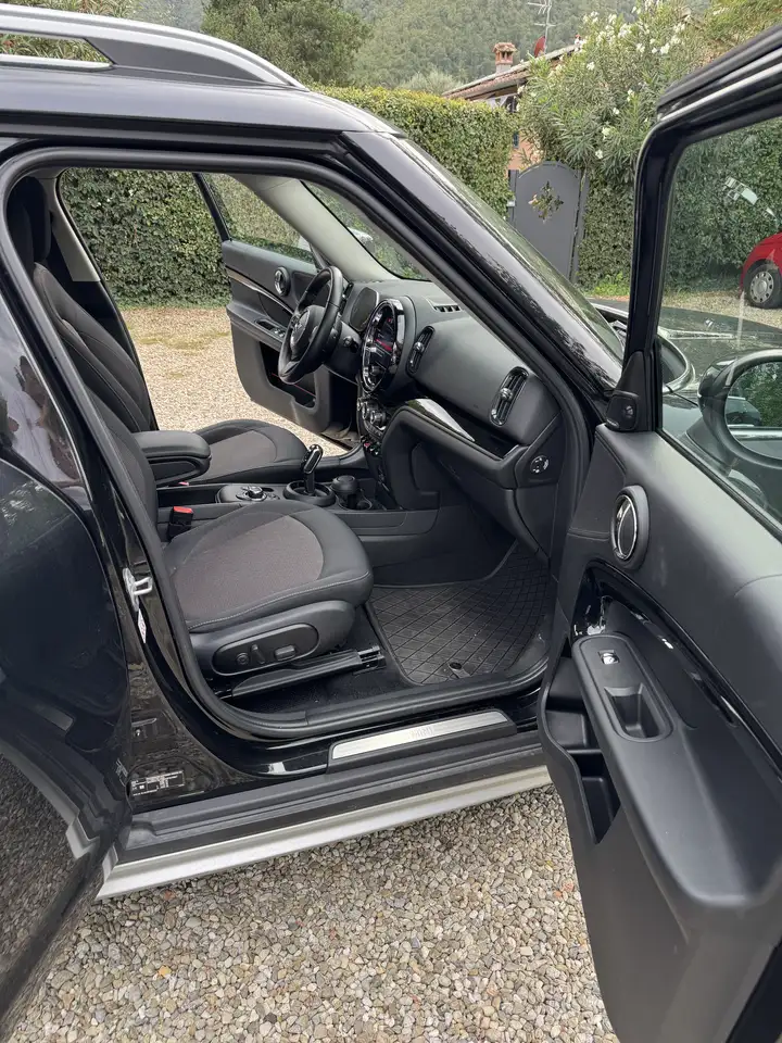 MINI Cooper D Countryman