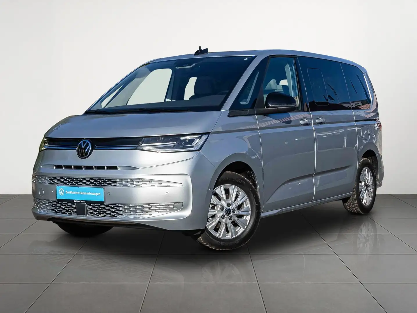 Volkswagen T7 Multivan Life 2.0 TDI DSG Navi Panorama Standhzg Silber - 2