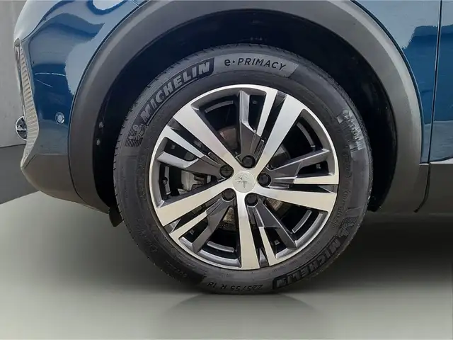 Peugeot 5008 view 11