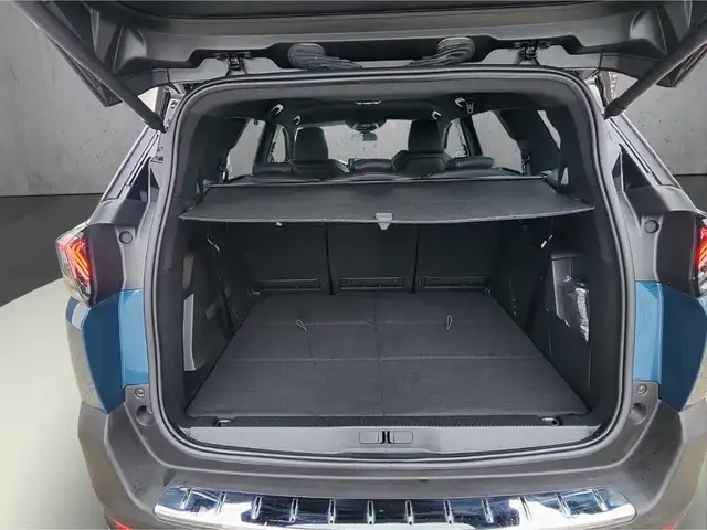 Peugeot 5008 view 7