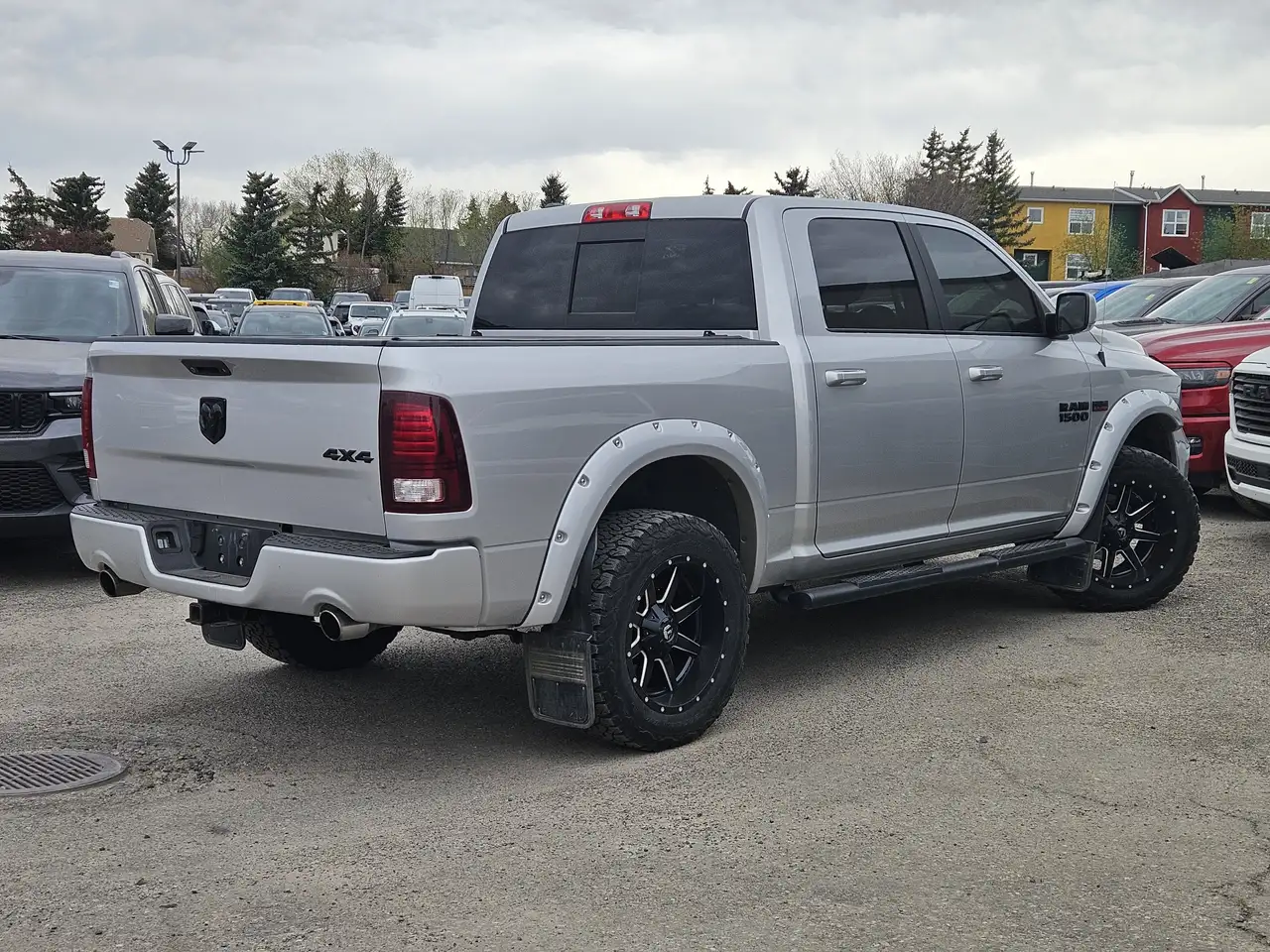 RAM 1500 снимка RAM 1500