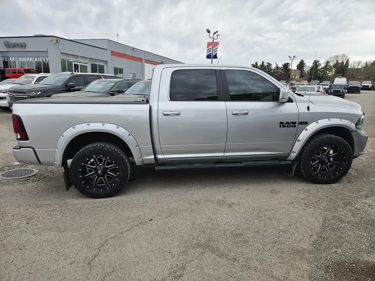 RAM 1500 снимка RAM 1500