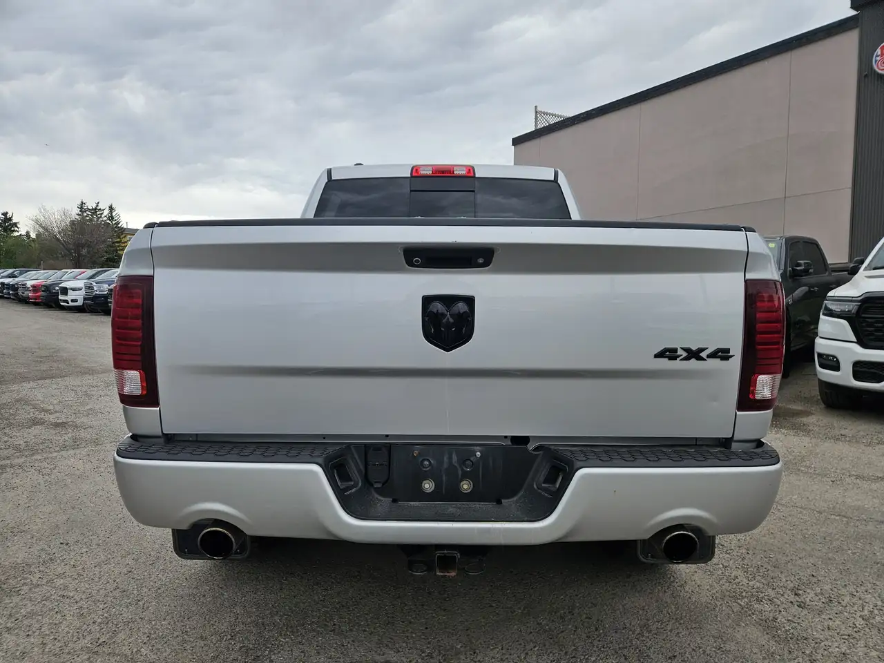 RAM 1500 снимка RAM 1500