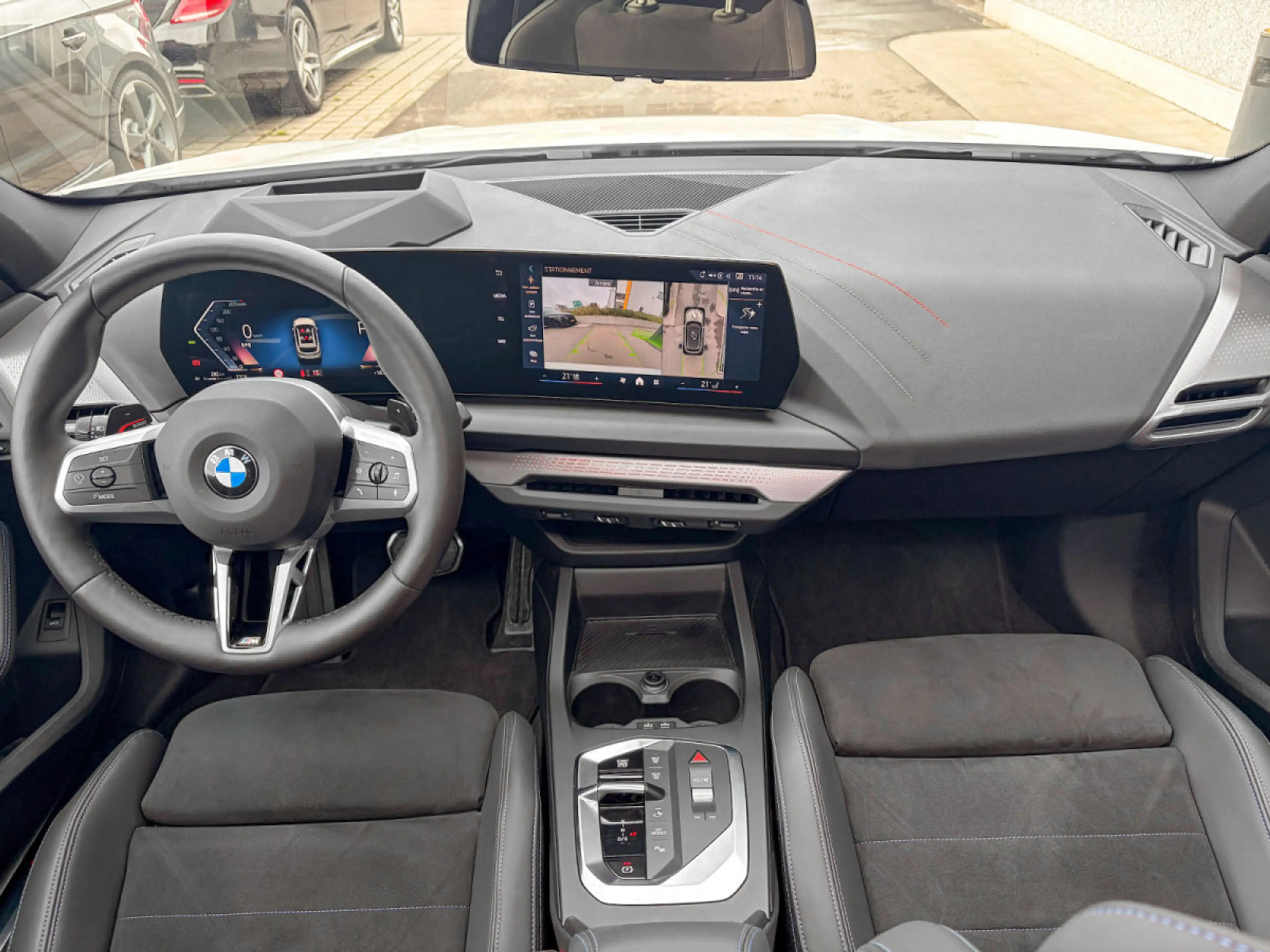 BMW 120 120 i Limousine 120 M Sport/Mild Hybride — photo 11