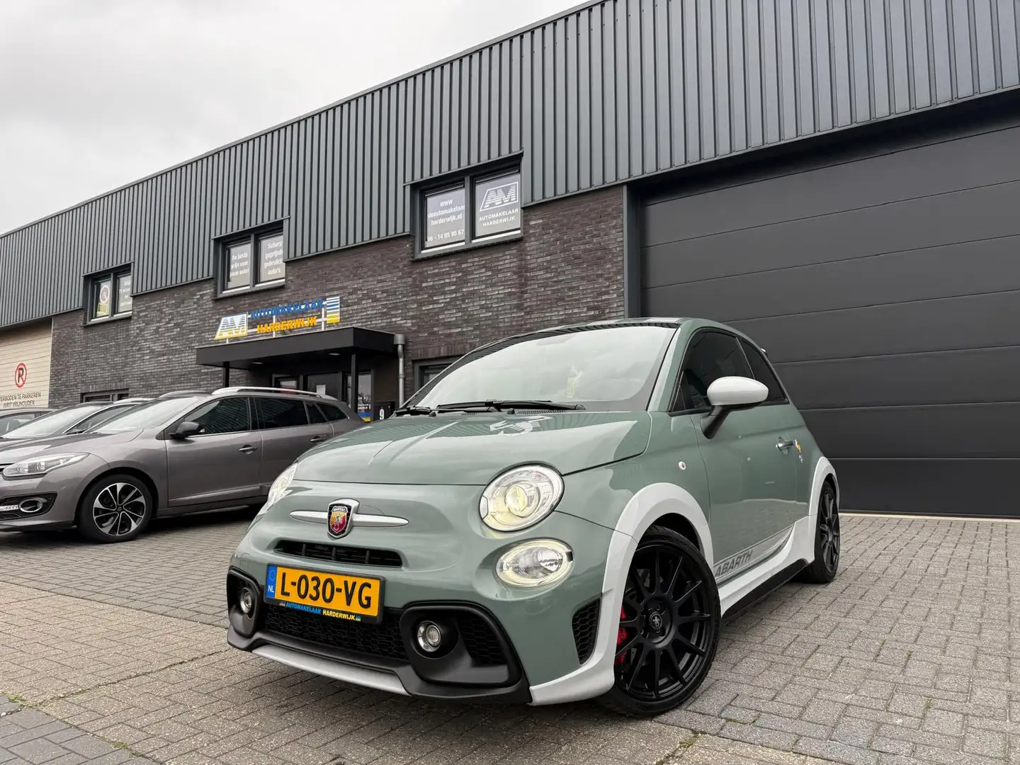 Fiat 500 Abarth 1.4 T-Jet Competizione 70th Anniversary | 1E EIGEN Green - 2
