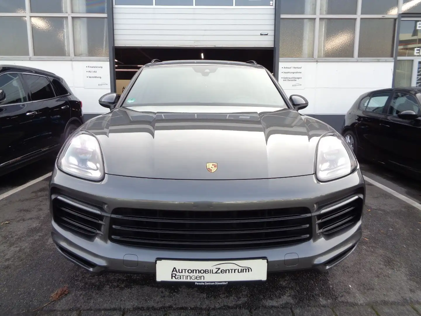 Porsche Cayenne 3.0 2.HD*PANO*HEADUP*MATRIX*LUFT*21ZOLL Grijs - 2