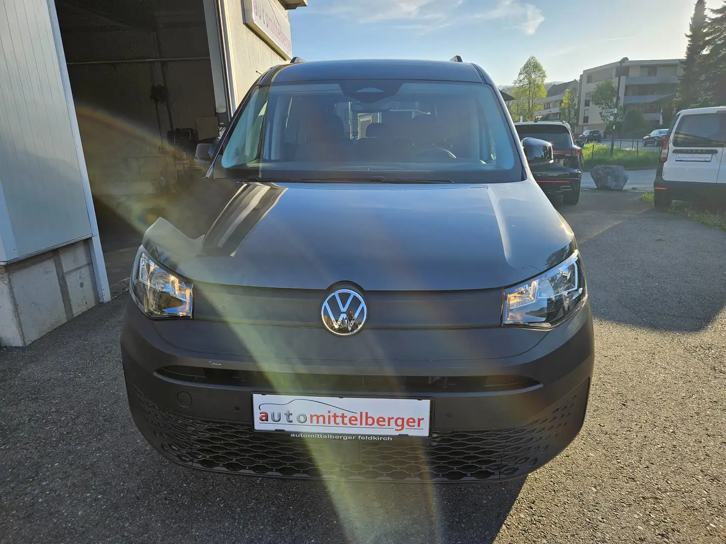 Volkswagen Caddy TDI 4Motion "AHV, Winterpaket, Assistenzpaket" Grau - 2