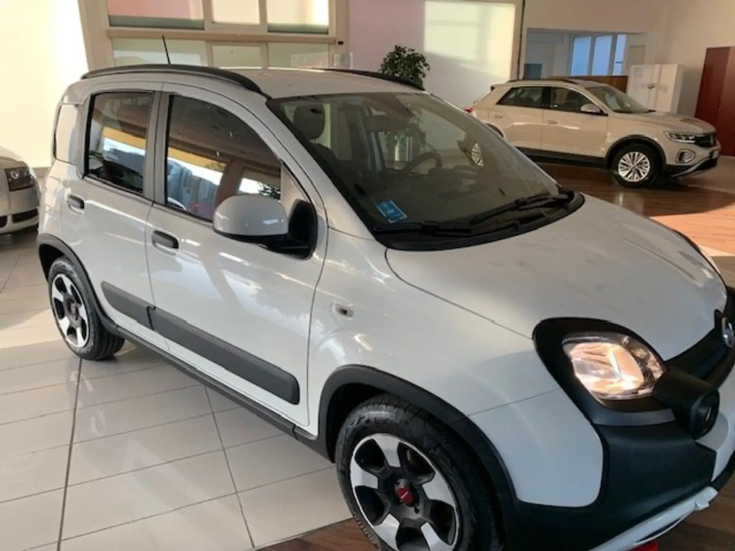 Fiat Panda Panda 1.0 firefly hybrid Cross - soli 15.900km Alb - 2