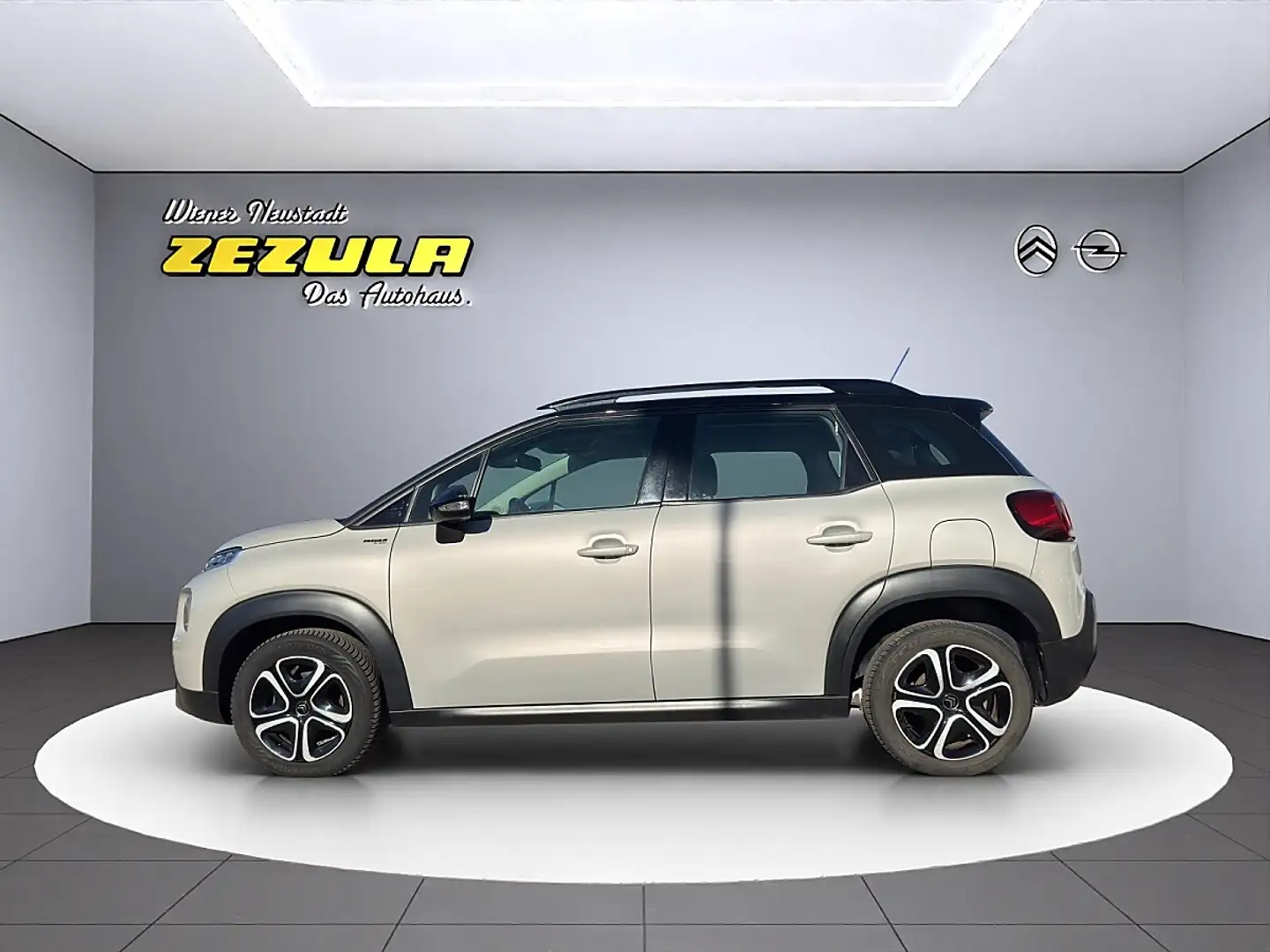Citroen C3 Aircross PureTech 110 S&S 6-Gang-Manuell Feel Grau - 2