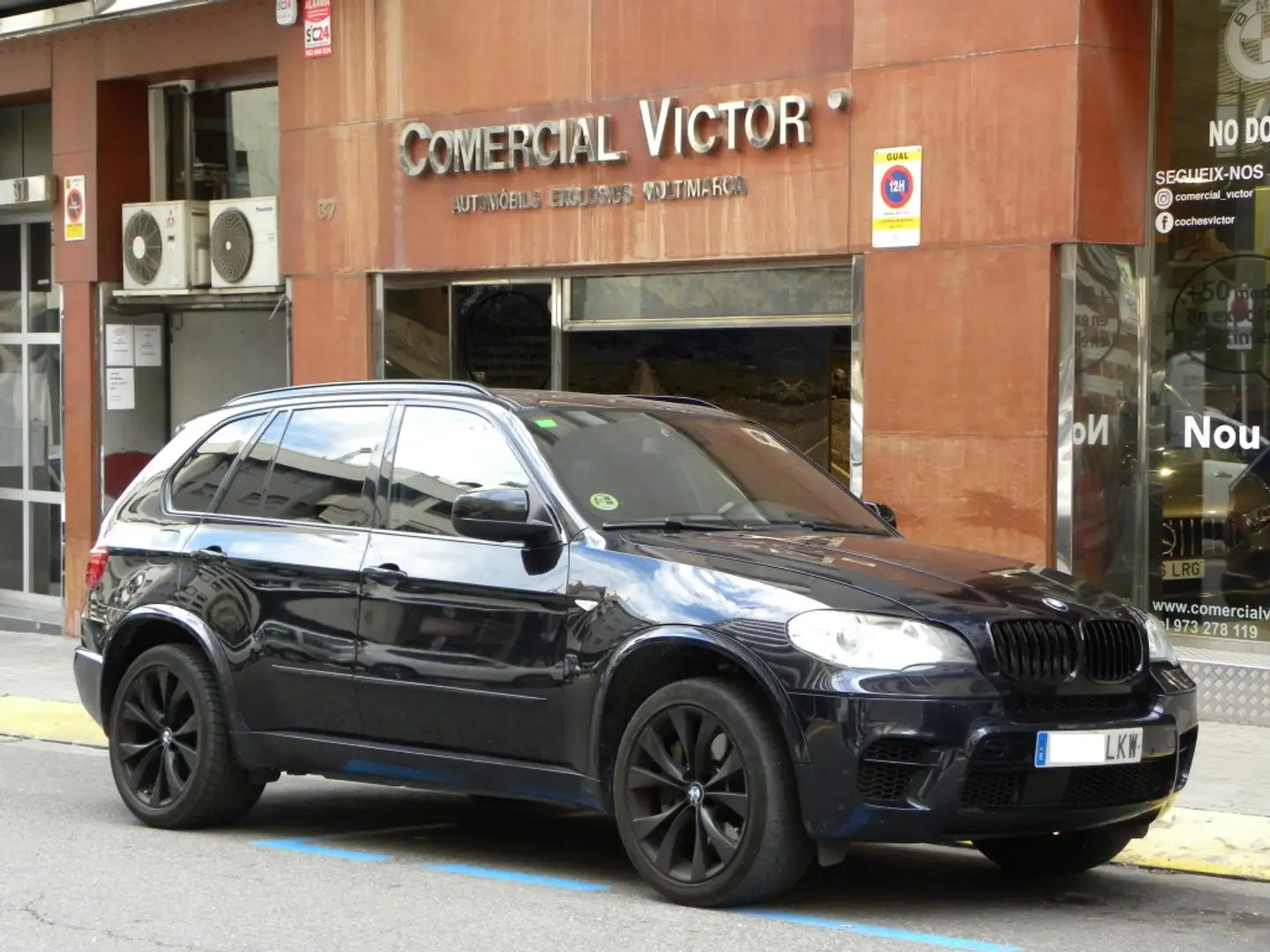 BMW X5 M M50dA Černá - 1