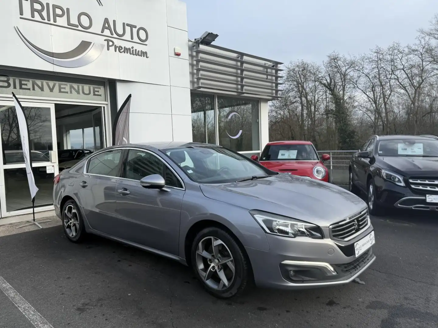 Peugeot 508 2.0 BlueHDi - 180 - BV EAT6 Allure GPS + RADAR AR + CLIM Gris - 1