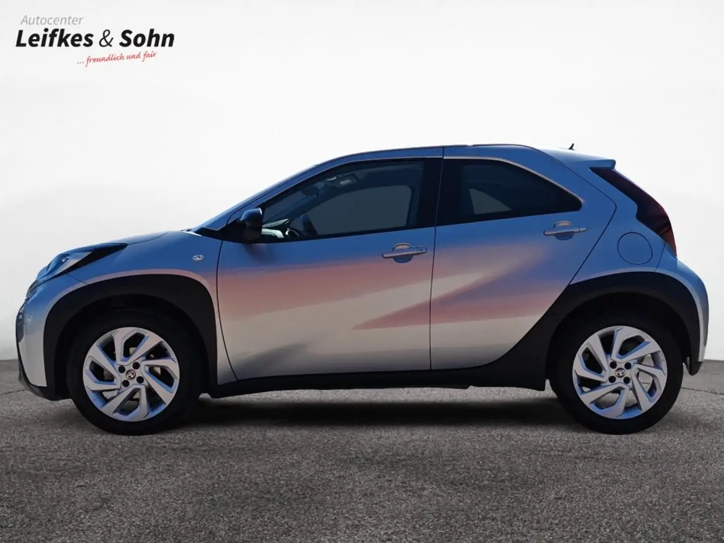 Toyota Aygo X x-play - 2