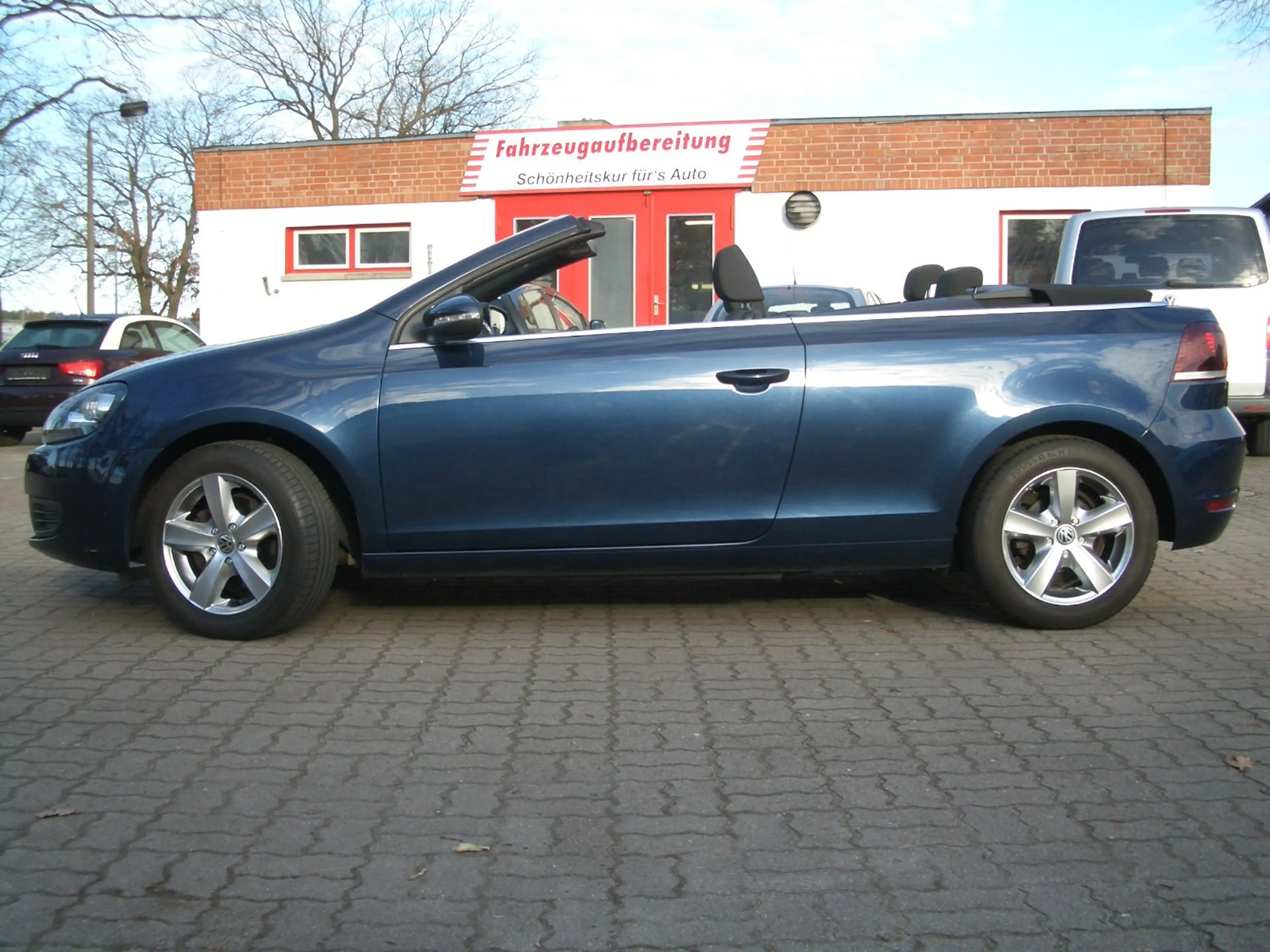 Volkswagen Golf Cabriolet 1,2TSI PDC Sitzheizung Alu Tempomat 2VB TÜV neu — photo 15