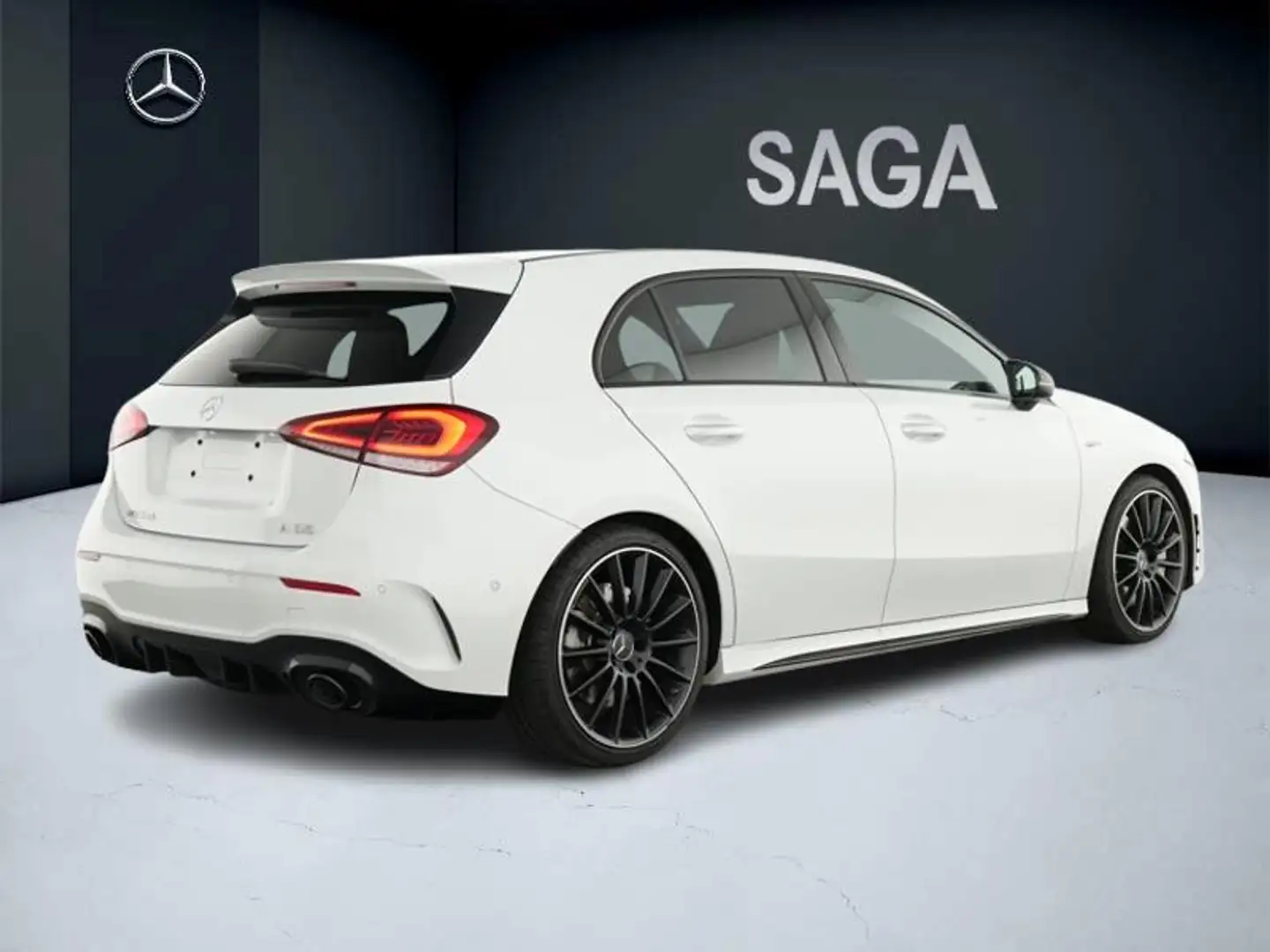 Mercedes-Benz A 35 AMG 35 AMG 4MATIC Toit Pano Weiß - 2
