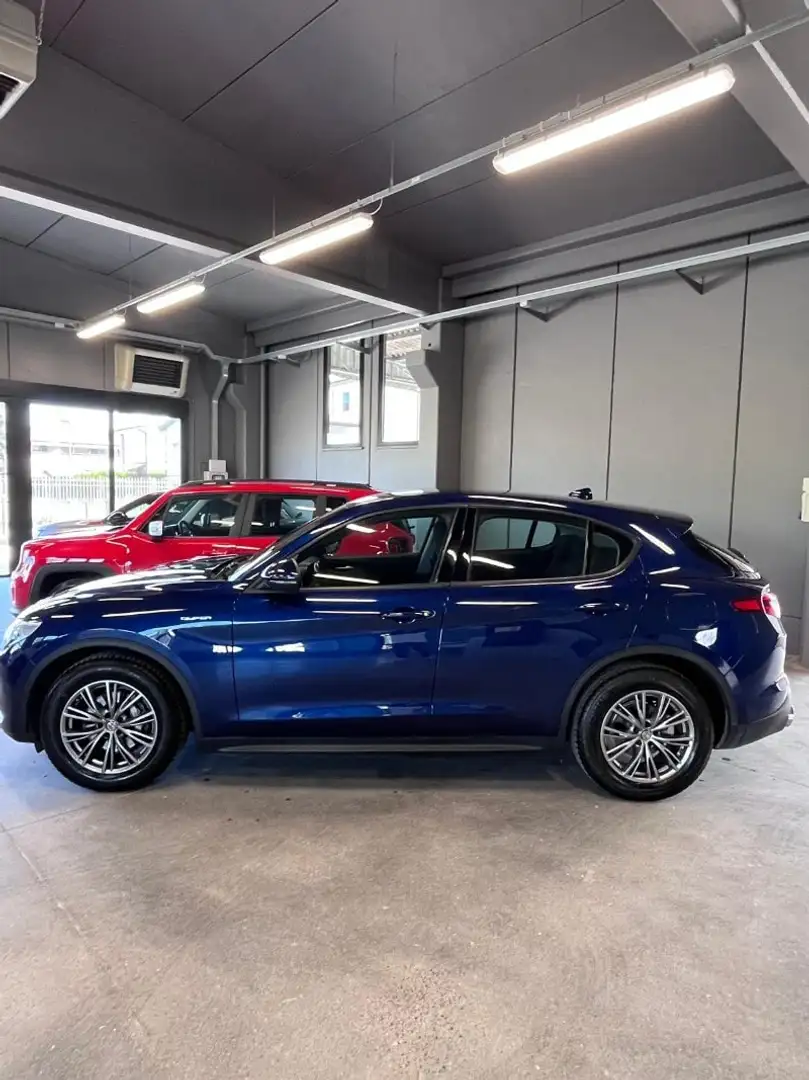 Alfa Romeo Stelvio Stelvio 2.2 Turbodiesel 160 CV AT8 RWD Super Mavi - 2