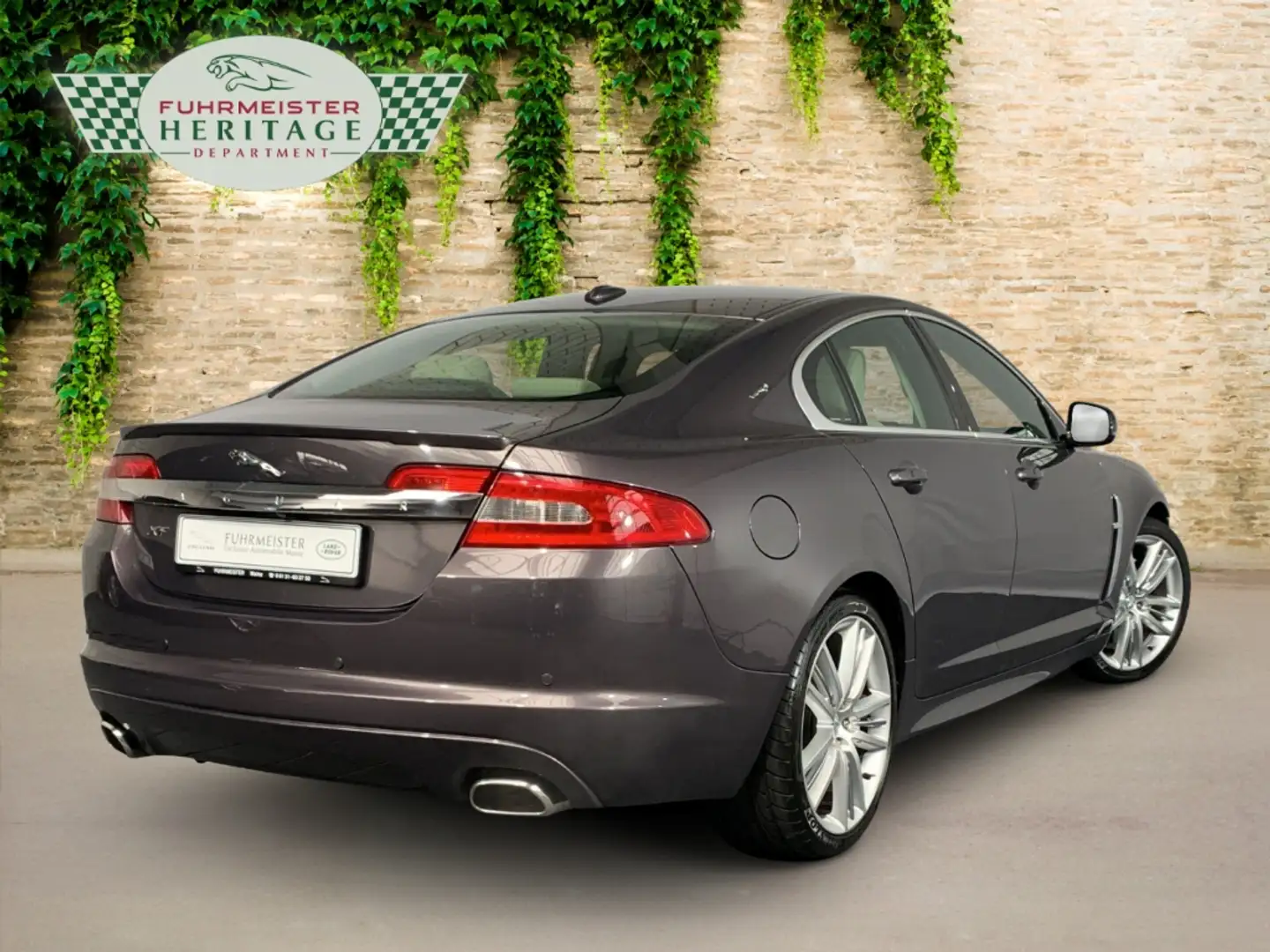 Jaguar XF 5.0 V8 Portfolio Toter-Winkel ACC Klima-Sitze Grau - 2
