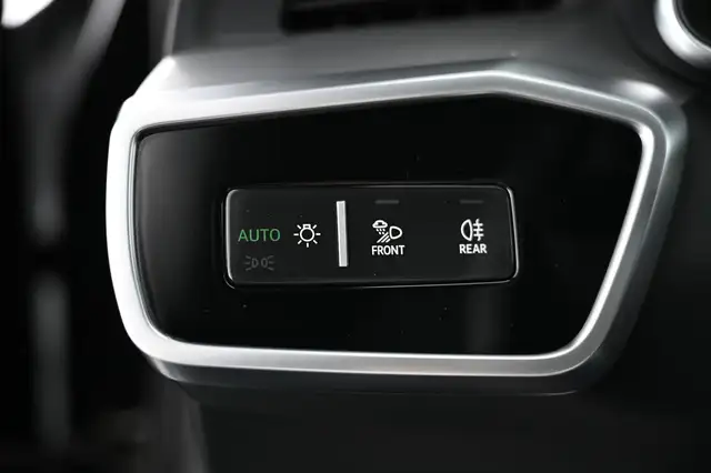 Audi A6 view 30