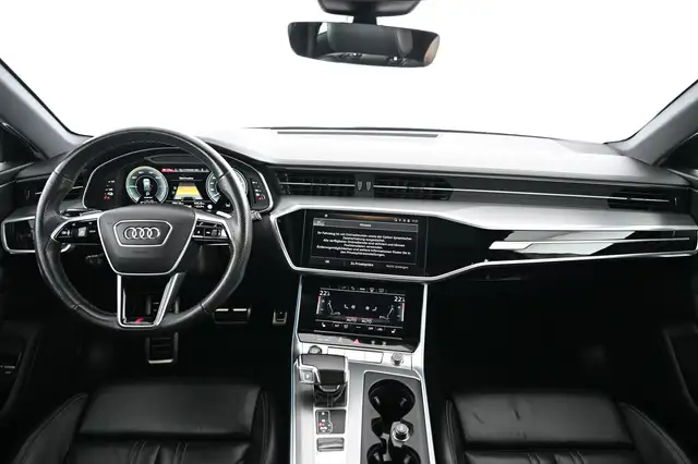 Audi A6 view 17