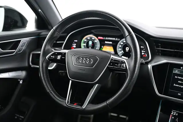 Audi A6 view 19
