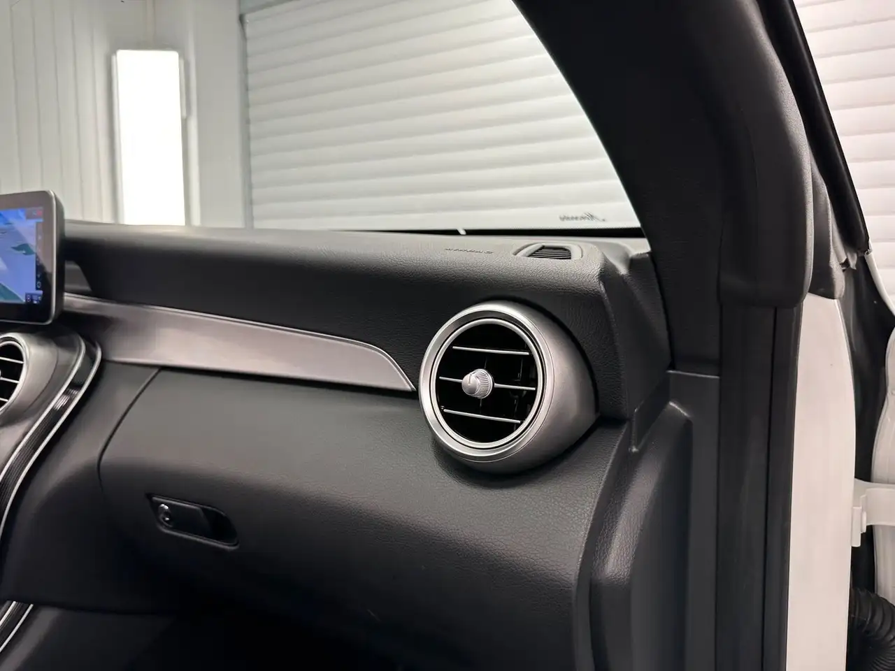 Mercedes-Benz C-Class AMG Sportpaket Airscarf Kamera, миниатюра 30