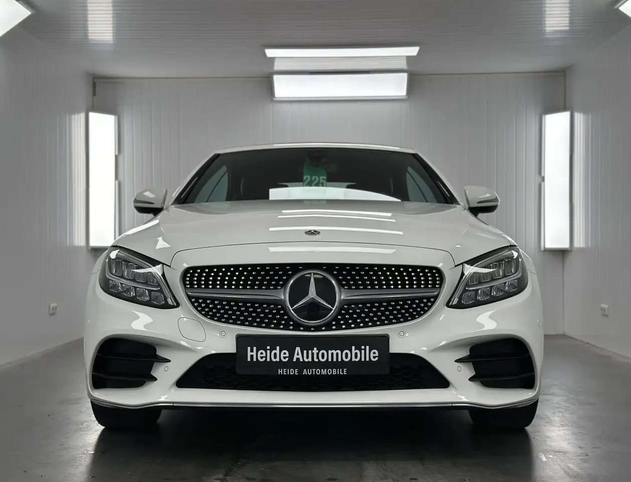 Mercedes-Benz C-Class AMG Sportpaket Airscarf Kamera, миниатюра 2