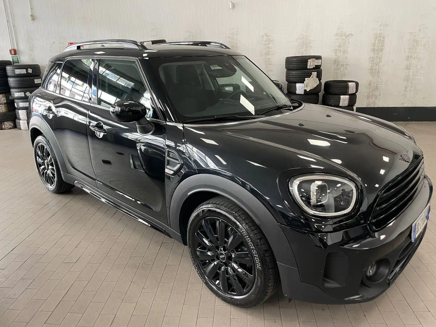 MINI Cooper Countryman Mini Countryman 1.5 Cooper Essential auto Noir - 1