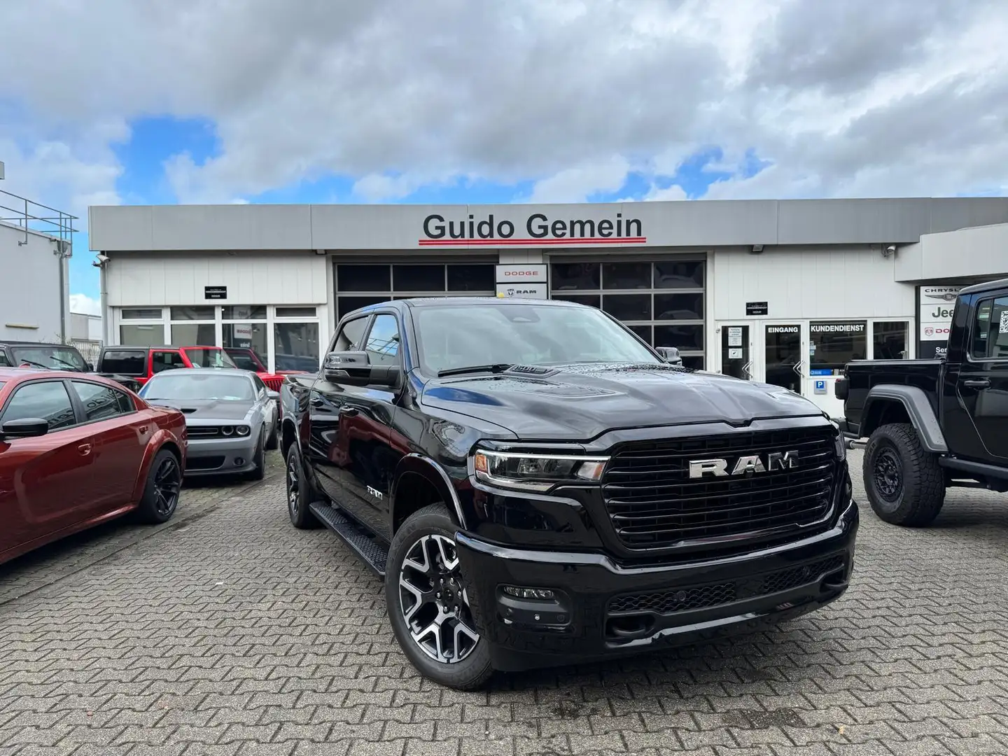Dodge RAM 3.0l Laramie Sport 2025 Leasing ab 699,- Panoramad Nero - 2